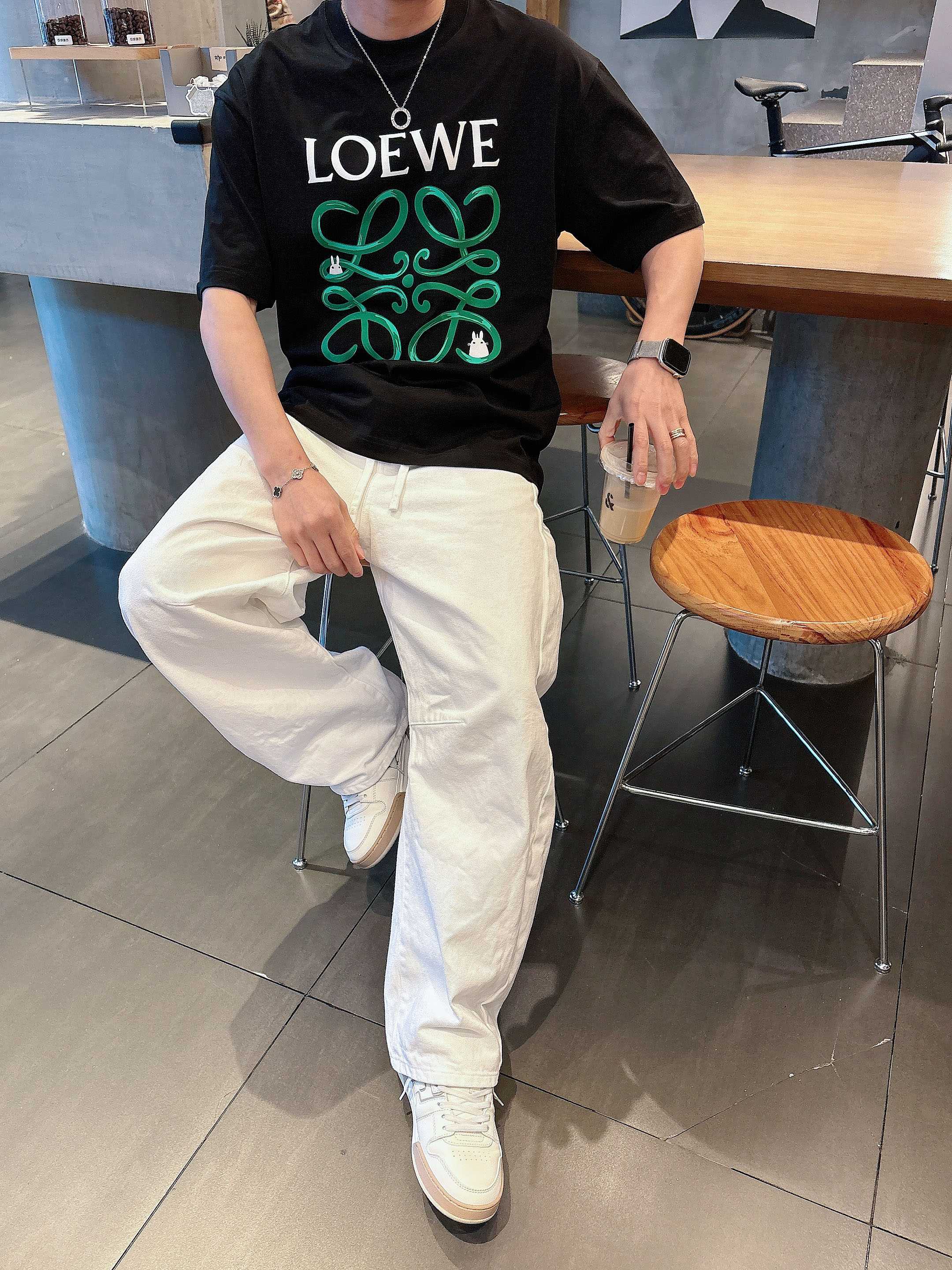 【 罗意威 2026春夏 · 高阶定制T恤】🔹 核心面料：秘鲁进口匹马棉 × 顶级丝光工艺🔹 核心体感：