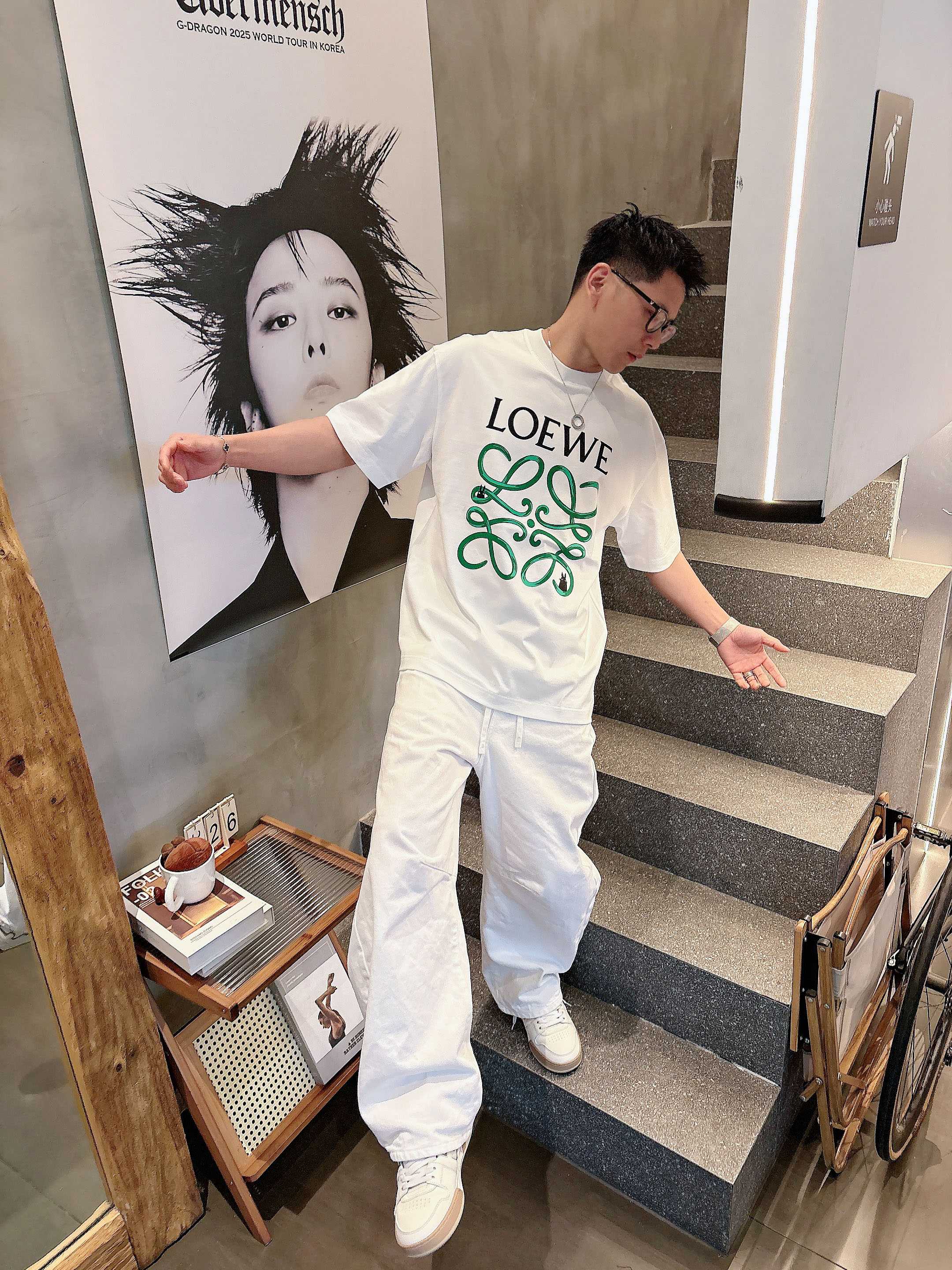 【 罗意威 2026春夏 · 高阶定制T恤】🔹 核心面料：秘鲁进口匹马棉 × 顶级丝光工艺🔹 核心体感：