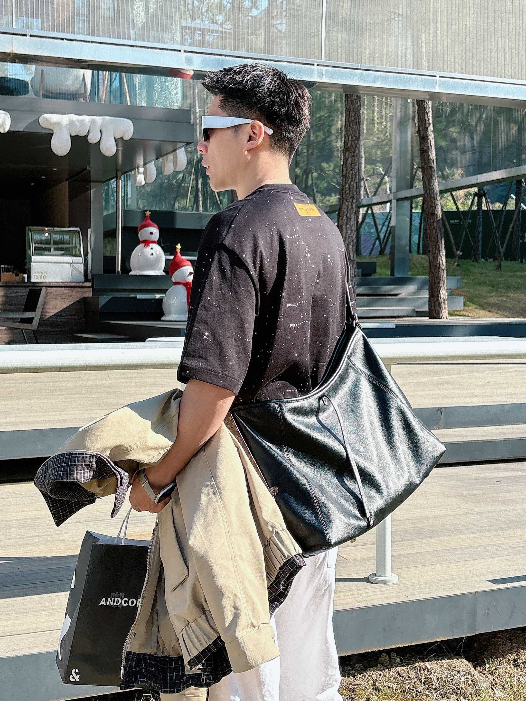 【 LV 2026春夏 · 高阶定制T恤】🔹 核心面料：秘鲁进口匹马棉 × 顶级丝光工艺🔹 核心体感：蚕