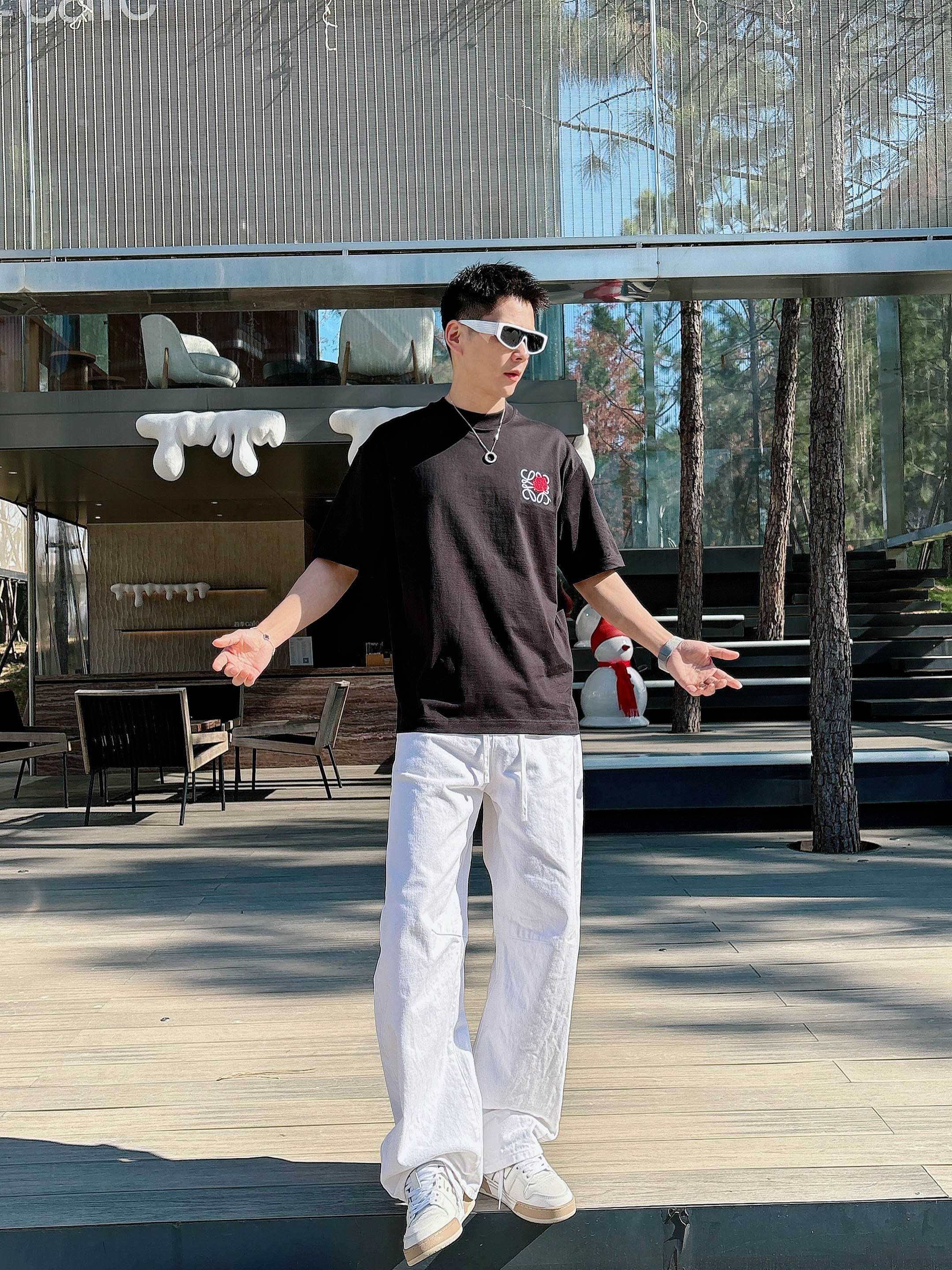 【 罗意威 2026春夏 · 高阶定制T恤】🔹 核心面料：秘鲁进口匹马棉 × 顶级丝光工艺🔹 核心体感：