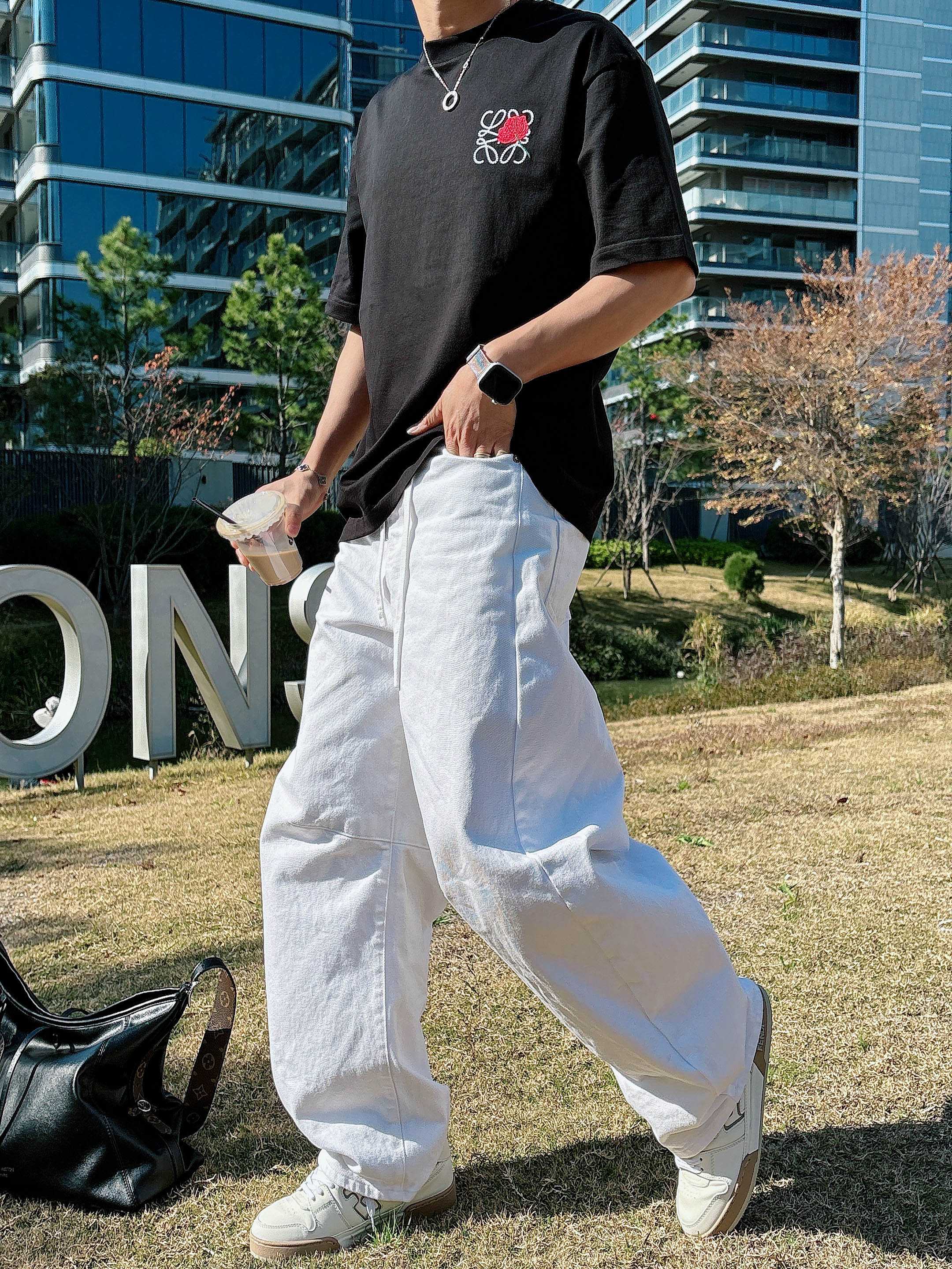 【 罗意威 2026春夏 · 高阶定制T恤】🔹 核心面料：秘鲁进口匹马棉 × 顶级丝光工艺🔹 核心体感：