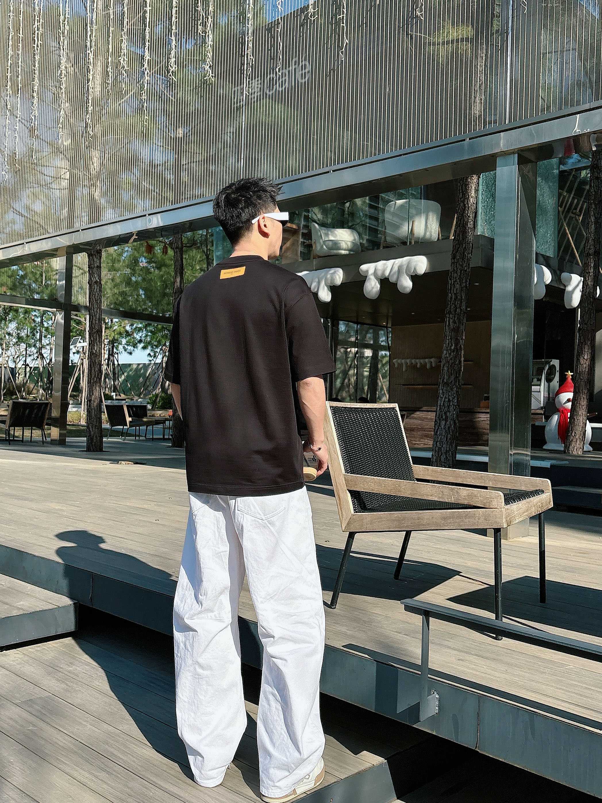 【 LV 2026春夏 · 高阶定制T恤】🔹 核心面料：秘鲁进口匹马棉 × 顶级丝光工艺🔹 核心体感：蚕