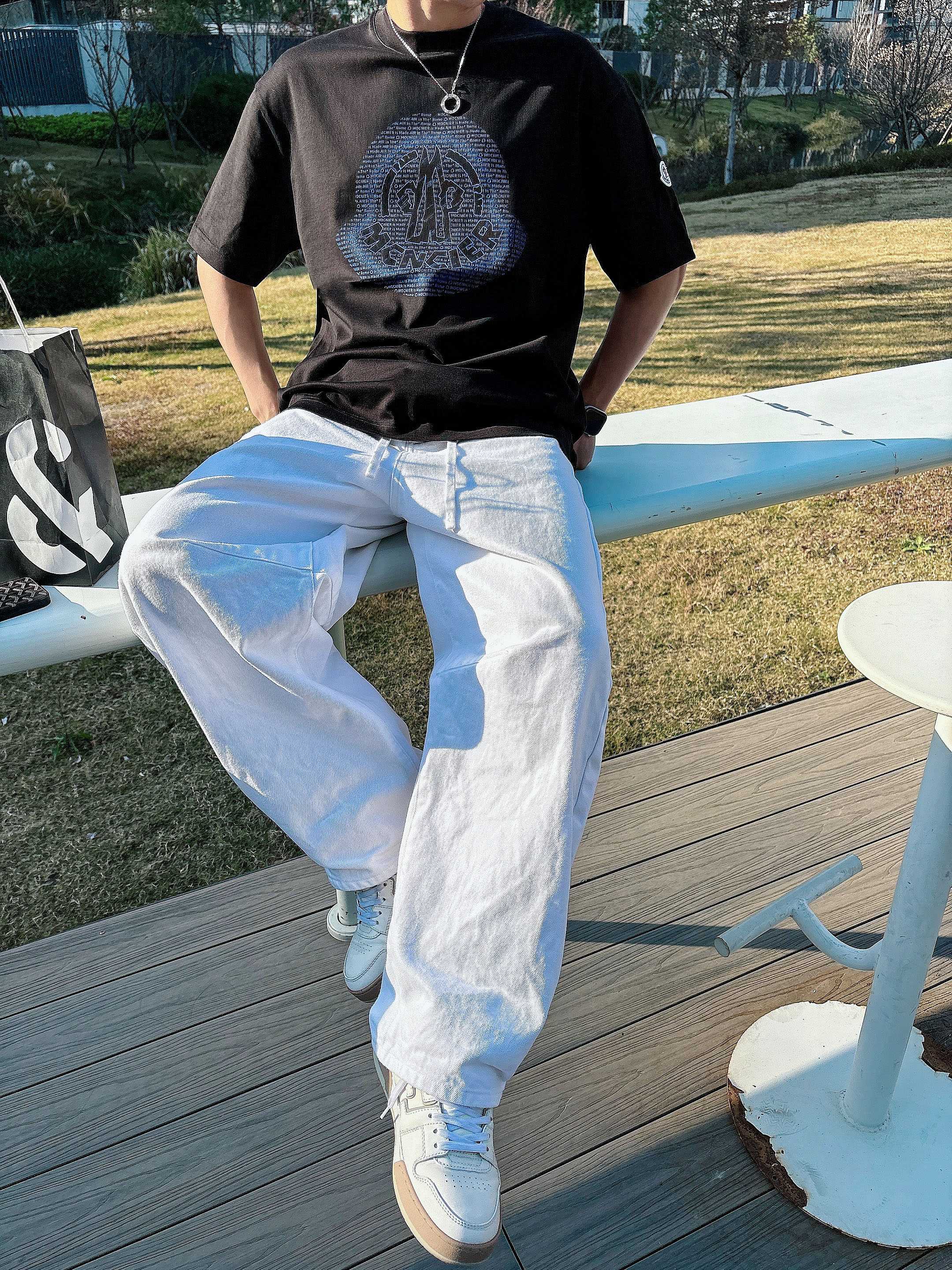 【 蒙口 2026春夏 · 高阶定制T恤】🔹 核心面料：秘鲁进口匹马棉 × 顶级丝光工艺🔹 核心体感：蚕