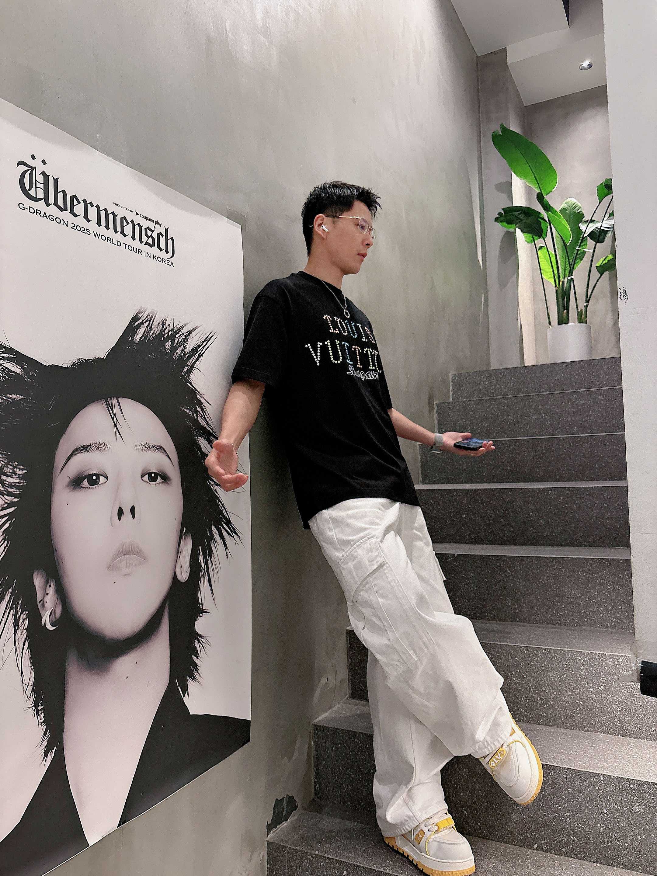 【 LV 2026春夏 · 高阶定制T恤】🔹 核心面料：秘鲁进口匹马棉 × 顶级丝光工艺🔹 核心体感：蚕