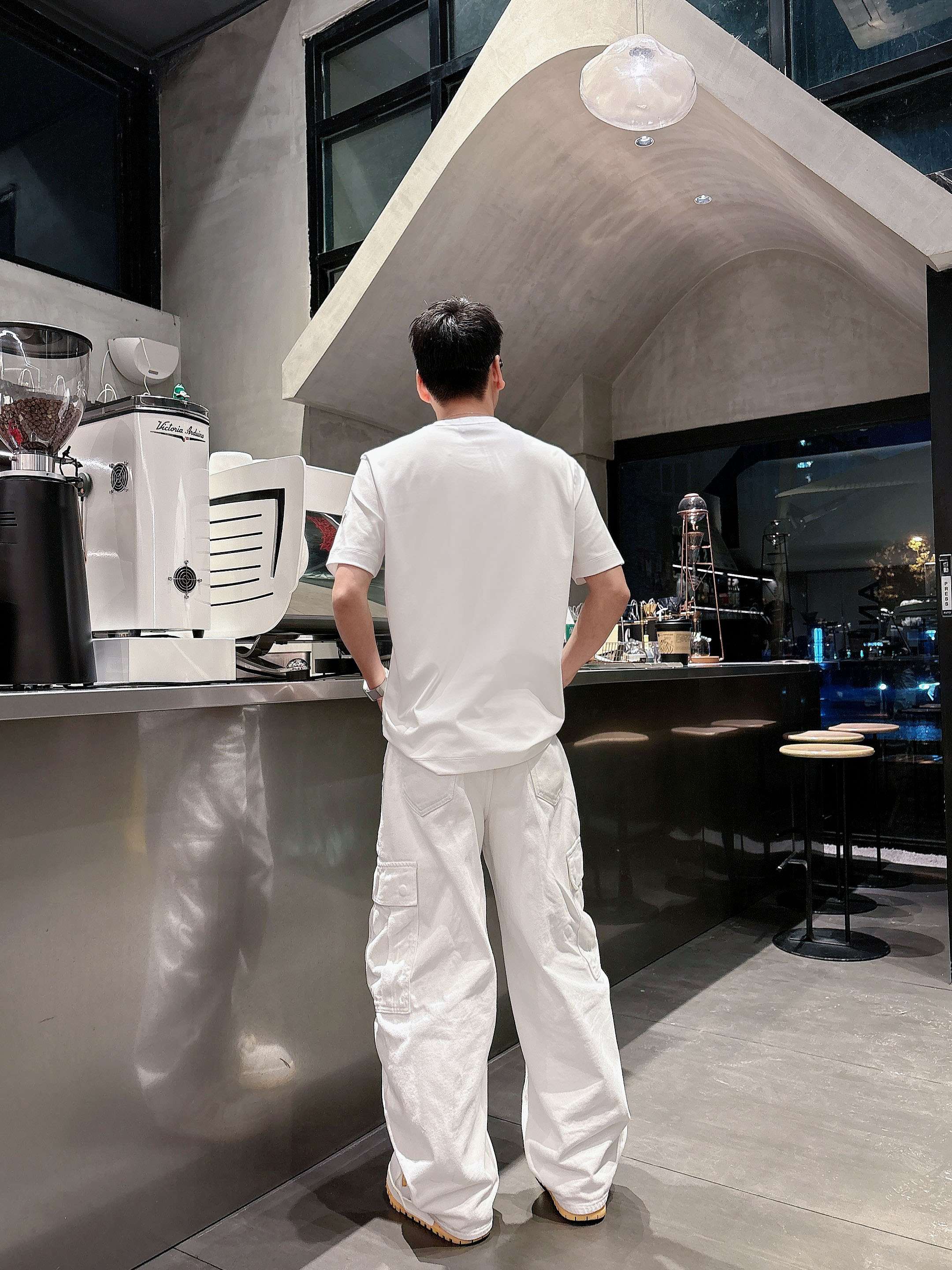【 蒙口 2026春夏 · 高阶定制T恤】🔹 核心面料：秘鲁进口匹马棉 × 顶级丝光工艺🔹 核心体感：蚕