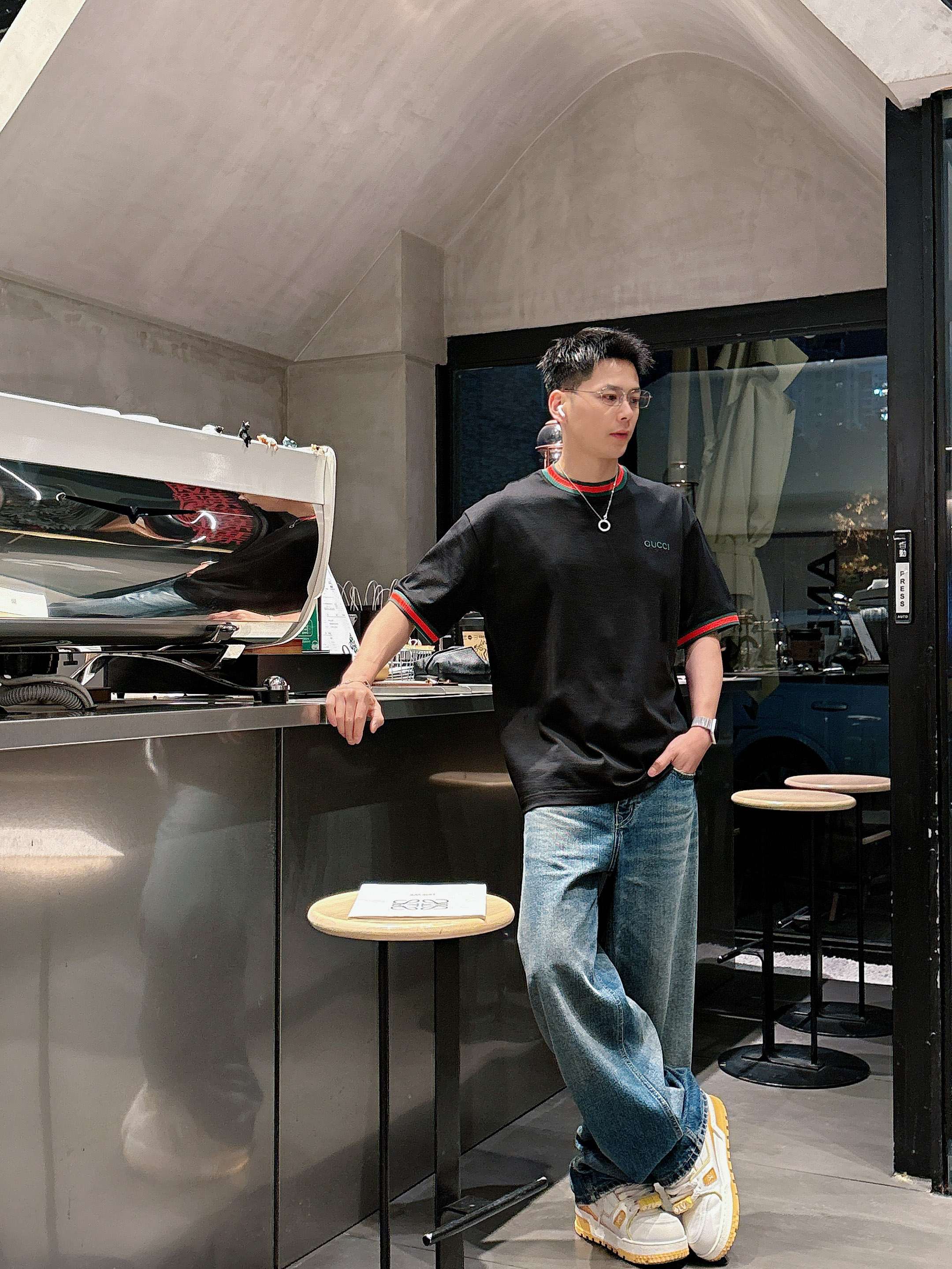 【 古驰 2026春夏 · 高阶定制T恤】🔹 核心面料：秘鲁进口匹马棉 × 顶级丝光工艺🔹 核心体感：蚕