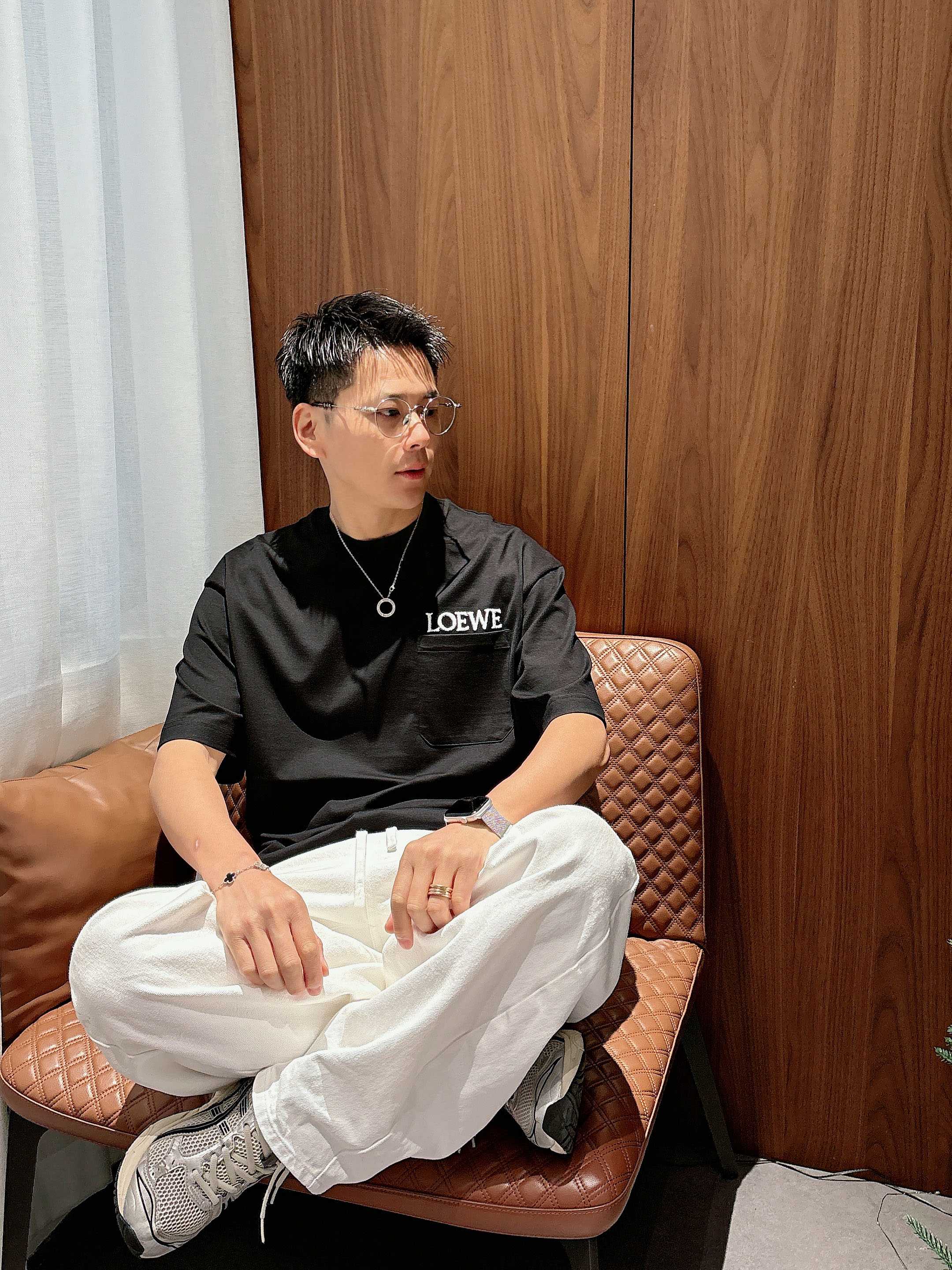 【 罗意威 2026春夏 · 高阶定制T恤】🔹 核心面料：秘鲁进口匹马棉 × 顶级丝光工艺🔹 核心体感：