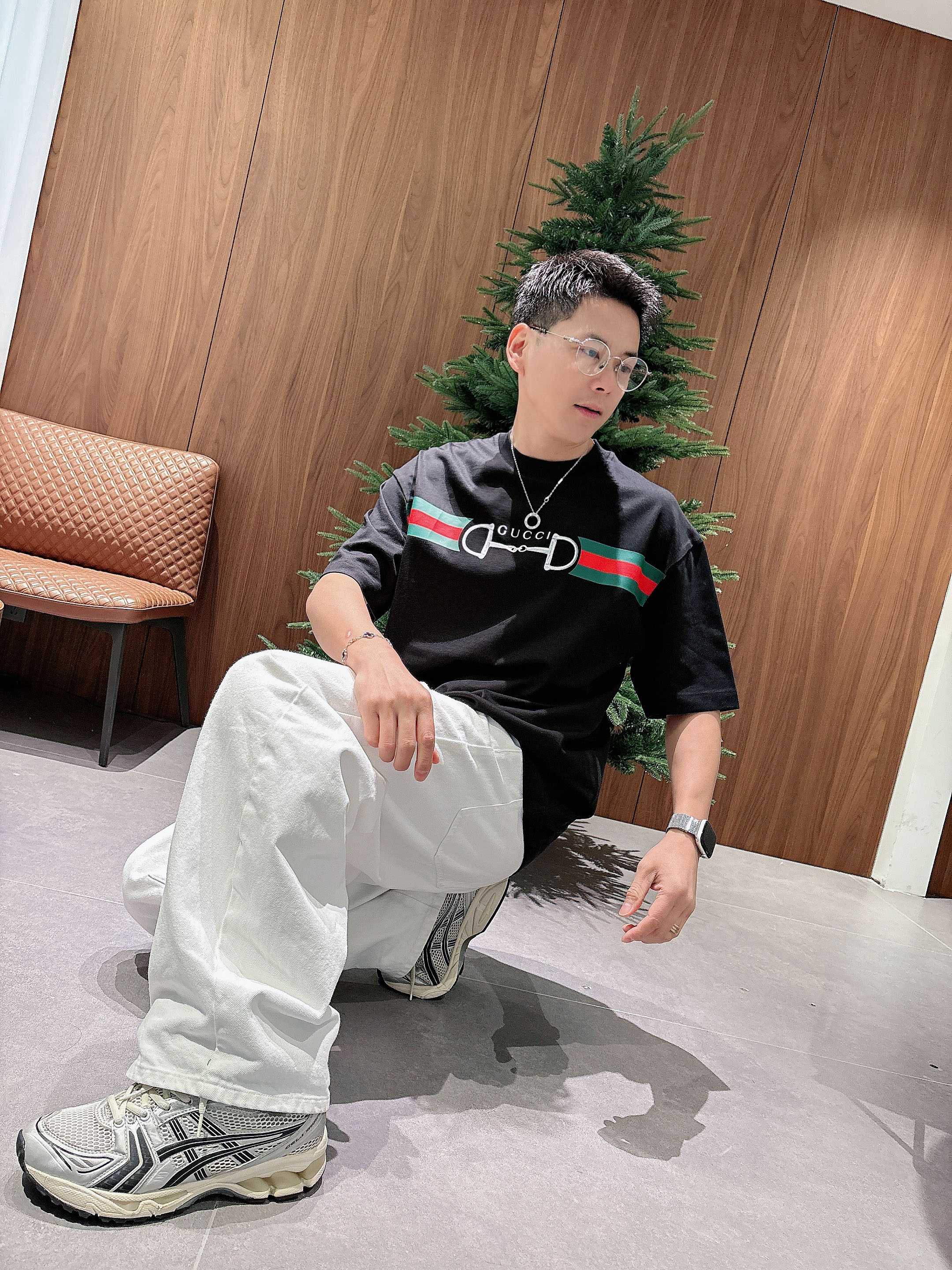 【 古驰 2026春夏 · 高阶定制T恤】🔹 核心面料：秘鲁进口匹马棉 × 顶级丝光工艺🔹 核心体感：蚕