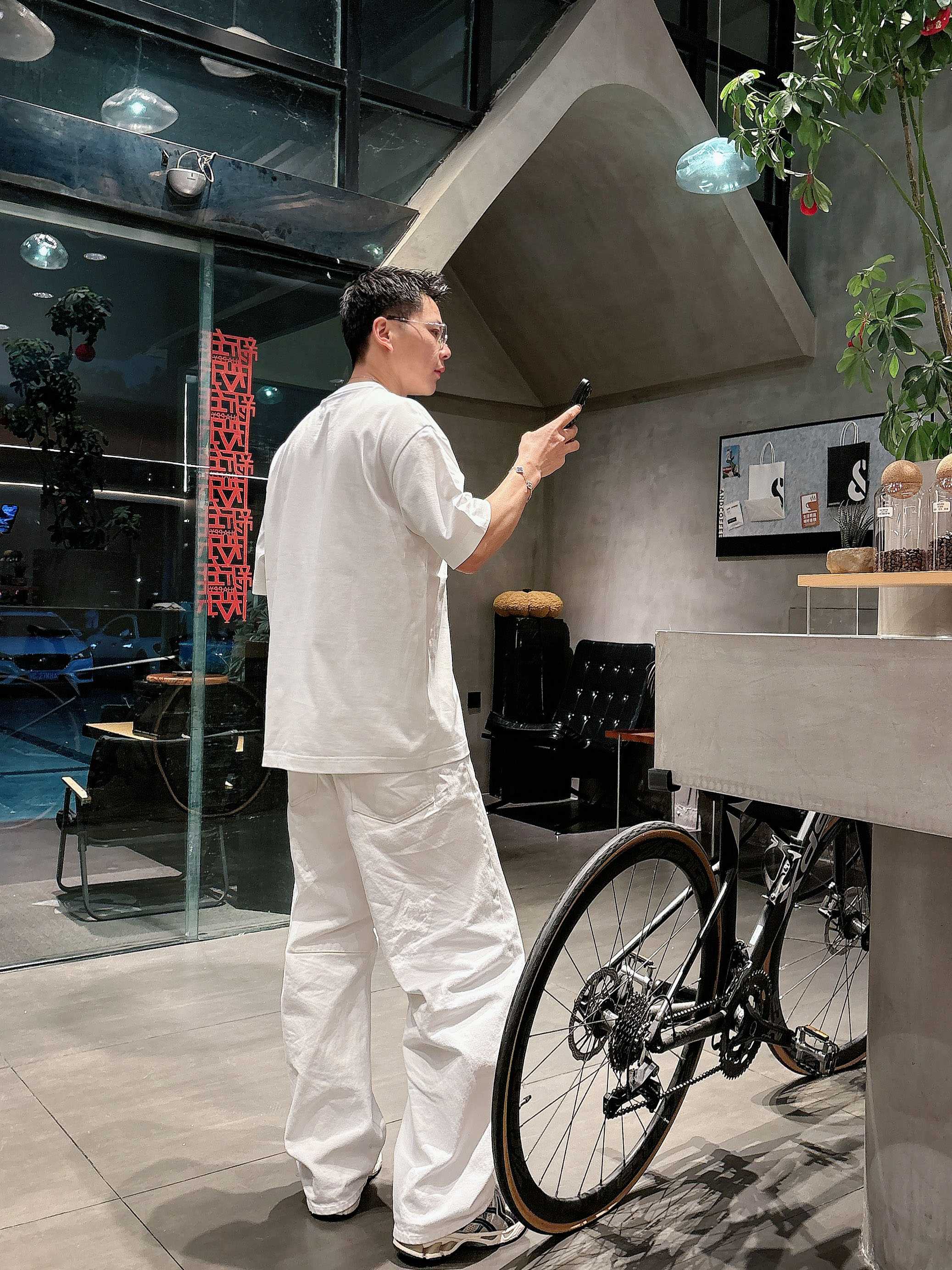 【 古驰 2026春夏 · 高阶定制T恤】🔹 核心面料：秘鲁进口匹马棉 × 顶级丝光工艺🔹 核心体感：蚕