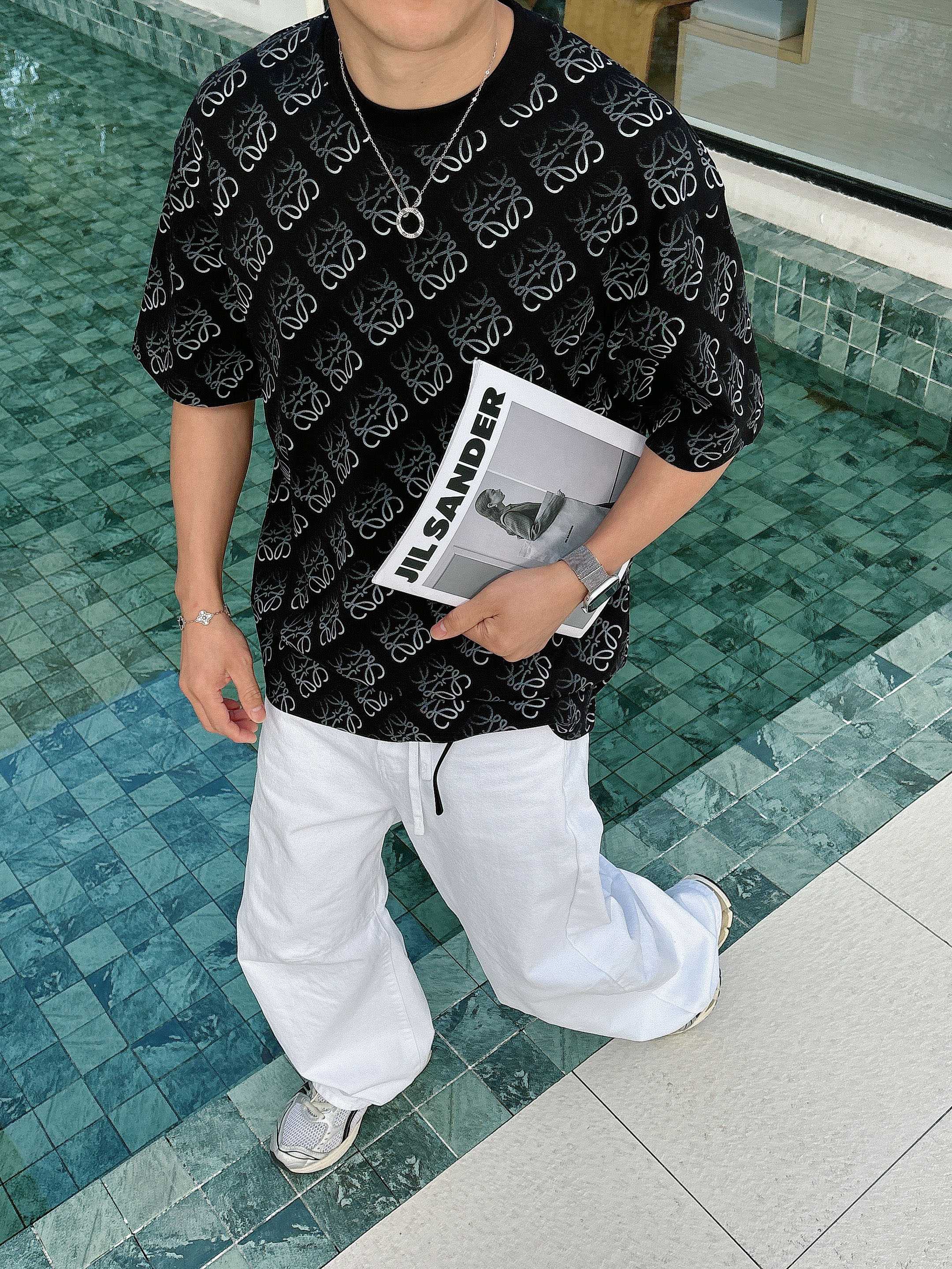 【 罗意威 2026春夏 · 高阶定制T恤】🔹 核心面料：秘鲁进口匹马棉 × 顶级丝光工艺🔹 核心体感：