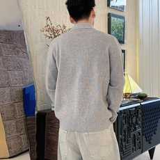 2026毛衣 秋冬最新系列,专柜1:1顶级复刻,全品相!加厚款,时下最流行的老钱风,老板必备单品!懂货的老板赶紧下手, 2026毛衣 秋冬最新系列,专柜1:1顶级复刻,全品相!加厚款,时下最流行的老钱风,老板必备单品!懂货的老板赶紧下手,
