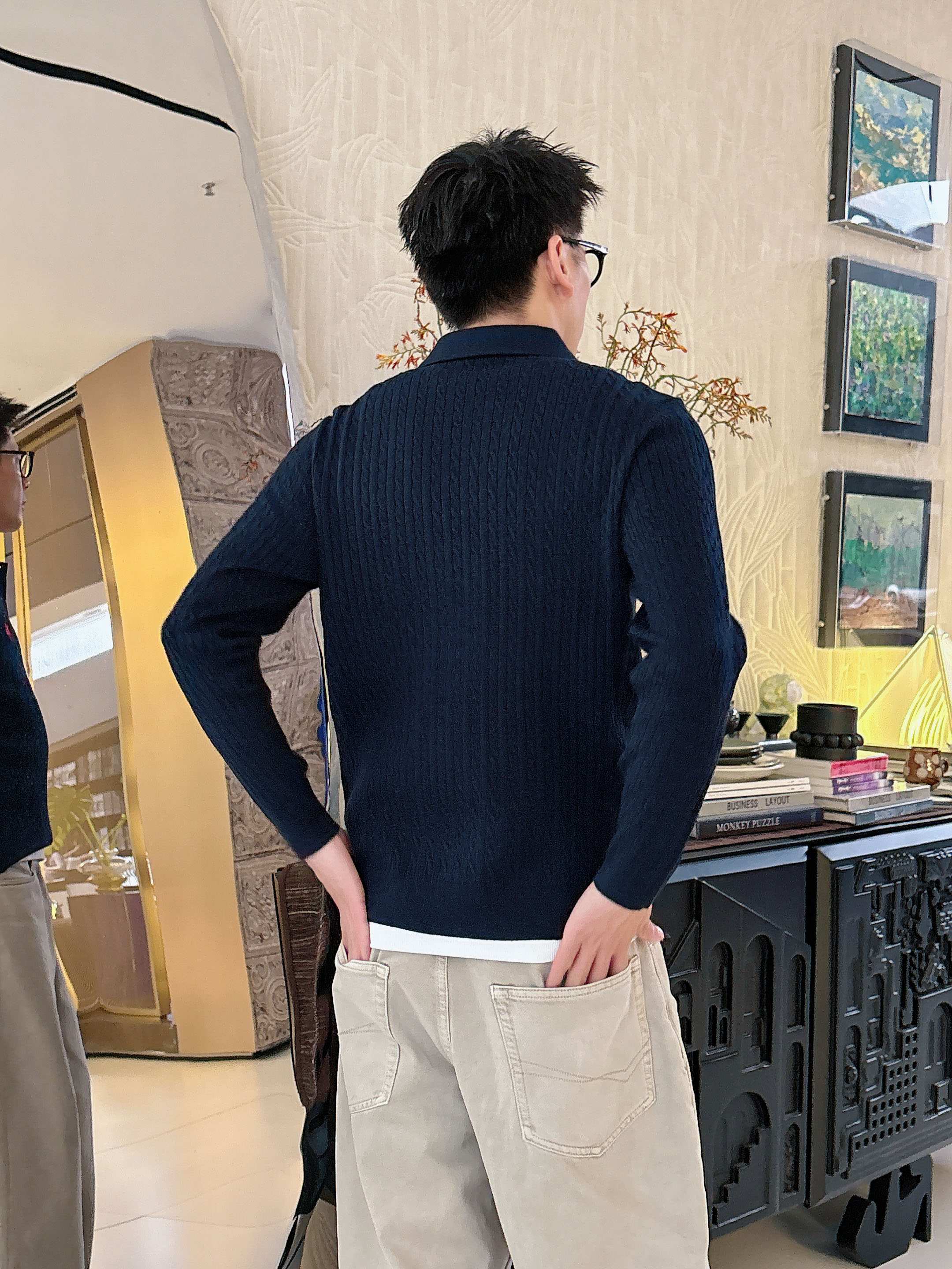 2026毛衣 秋冬最新系列,专柜1:1顶级复刻,全品相!加厚款,时下最流行的老钱风,老板必备单品!懂货的老板赶紧下手, 2026毛衣 秋冬最新系列,专柜1:1顶级复刻,全品相!加厚款,时下最流行的老钱风,老板必备单品!懂货的老板赶紧下手,