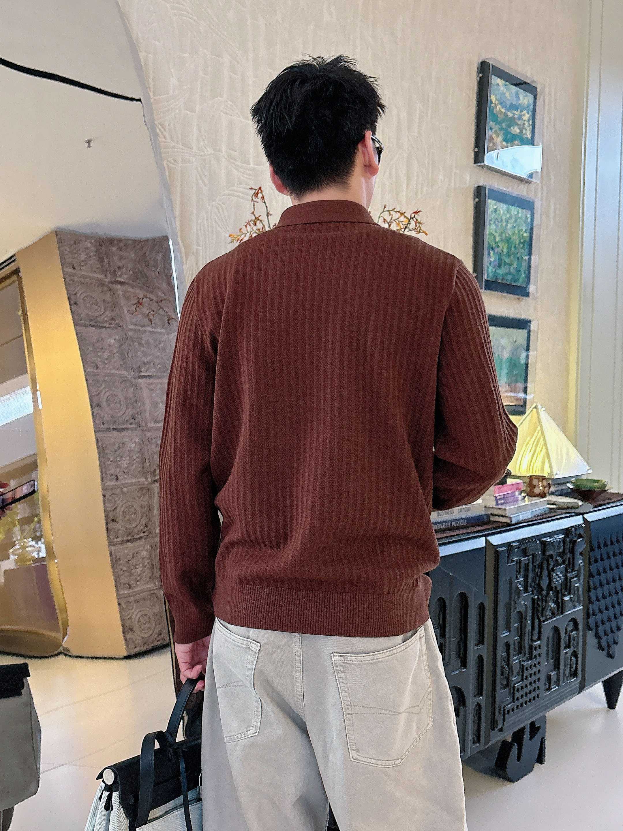 2026毛衣 秋冬最新系列，专柜1:1顶级复刻，全品相！加厚款，时下最流行的老钱风，老板必备单品！懂货的老板赶紧下手， 