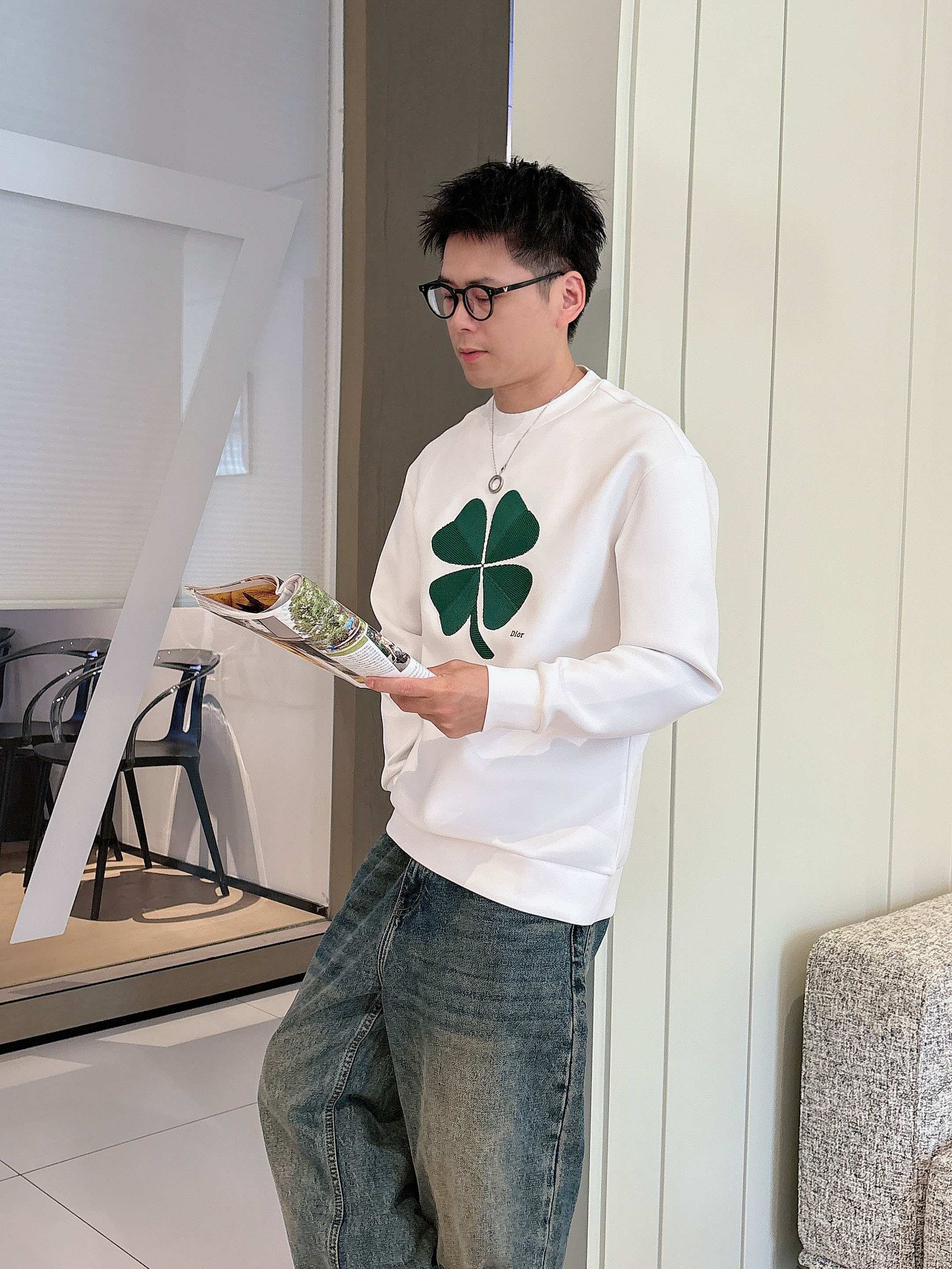 2026ss早秋最新款休闲打底 高端品质 版型面料五金都是专柜1:1定制 面料是用的100%液氨空气层棉面料 身上帅气有 2026ss早秋最新款休闲打底 高端品质 版型面料五金都是专柜1:1定制 面料是用的100%液氨空气层棉面料 身上帅气有