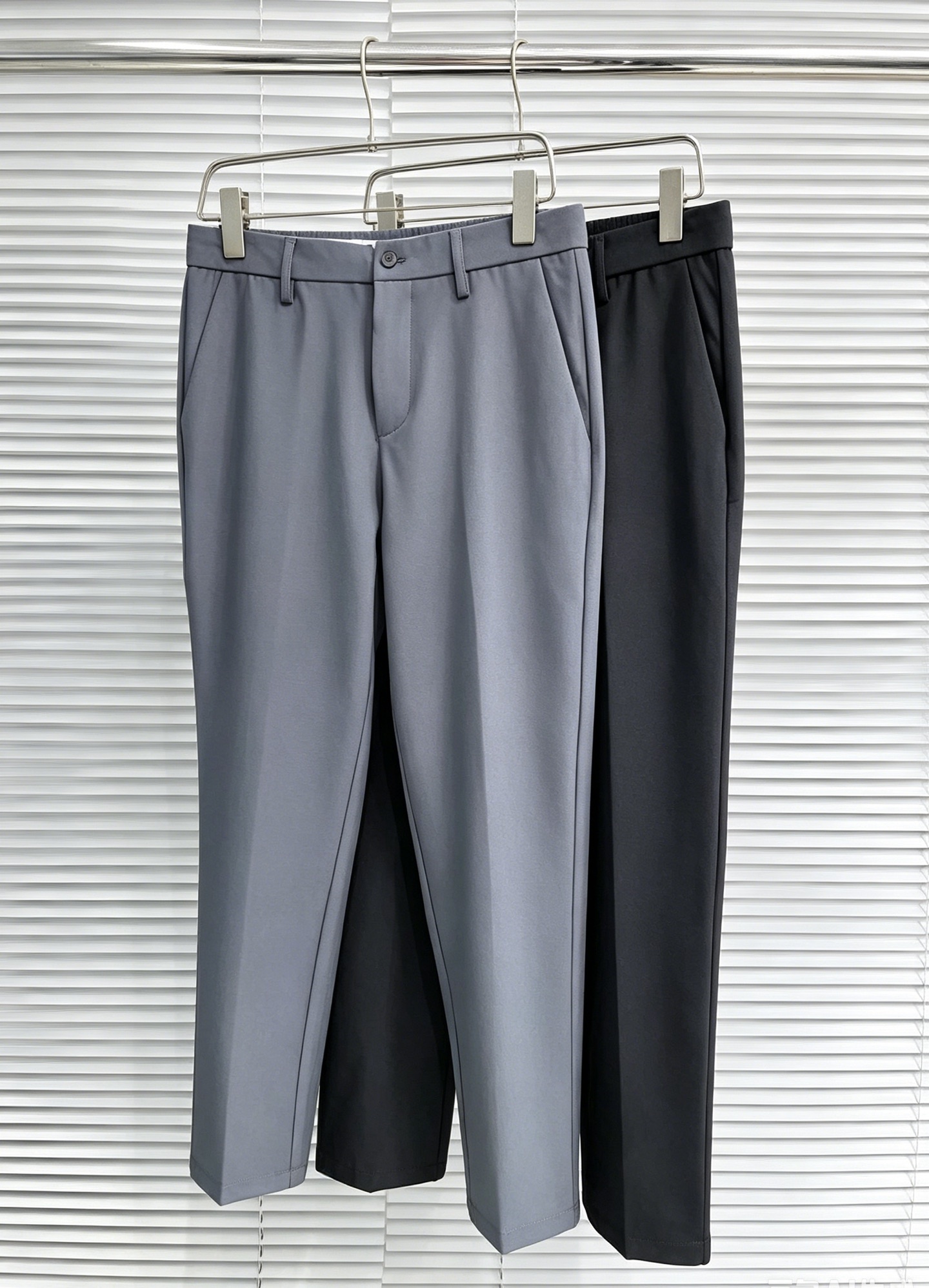 NO:949050,Burberry casual pants and trousers 2026SS autumn and winter new style, special fabric for advanced custom pants, customized original hardware, heavy craftsmanship, fine turning and routing, customized fabric, soft and comfortable, significant texture, exquisite accessories, great upper body effect, complete three standards, standard size 29-38, no 35,, burberry, burberry,19860909Burberry 巴宝莉 休闲裤 西裤2026SS秋冬新款 高级定制裤子专用面料 定制原版五金 重工工艺打造 车工走线精细 定制面料 柔软舒适 质感显著 辅料精美 上身效果超赞 三标齐全 标准尺码29-38,无35,,burberry,burberry,,Men's clothing