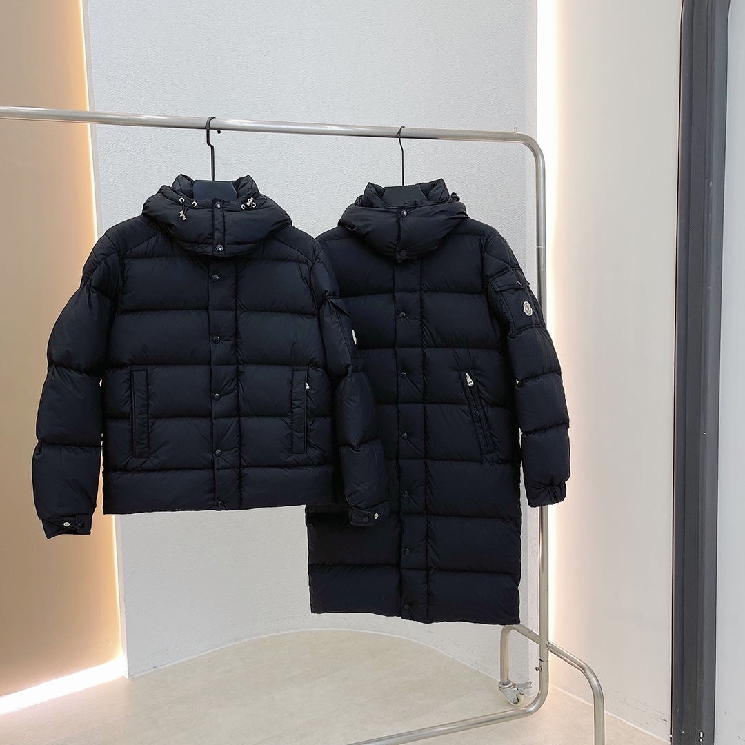 Guangzhou high-end Maya matte Moncler jackets.Durable, lightweight, warm, detachable hood. Matte black, versatile.-Big cat