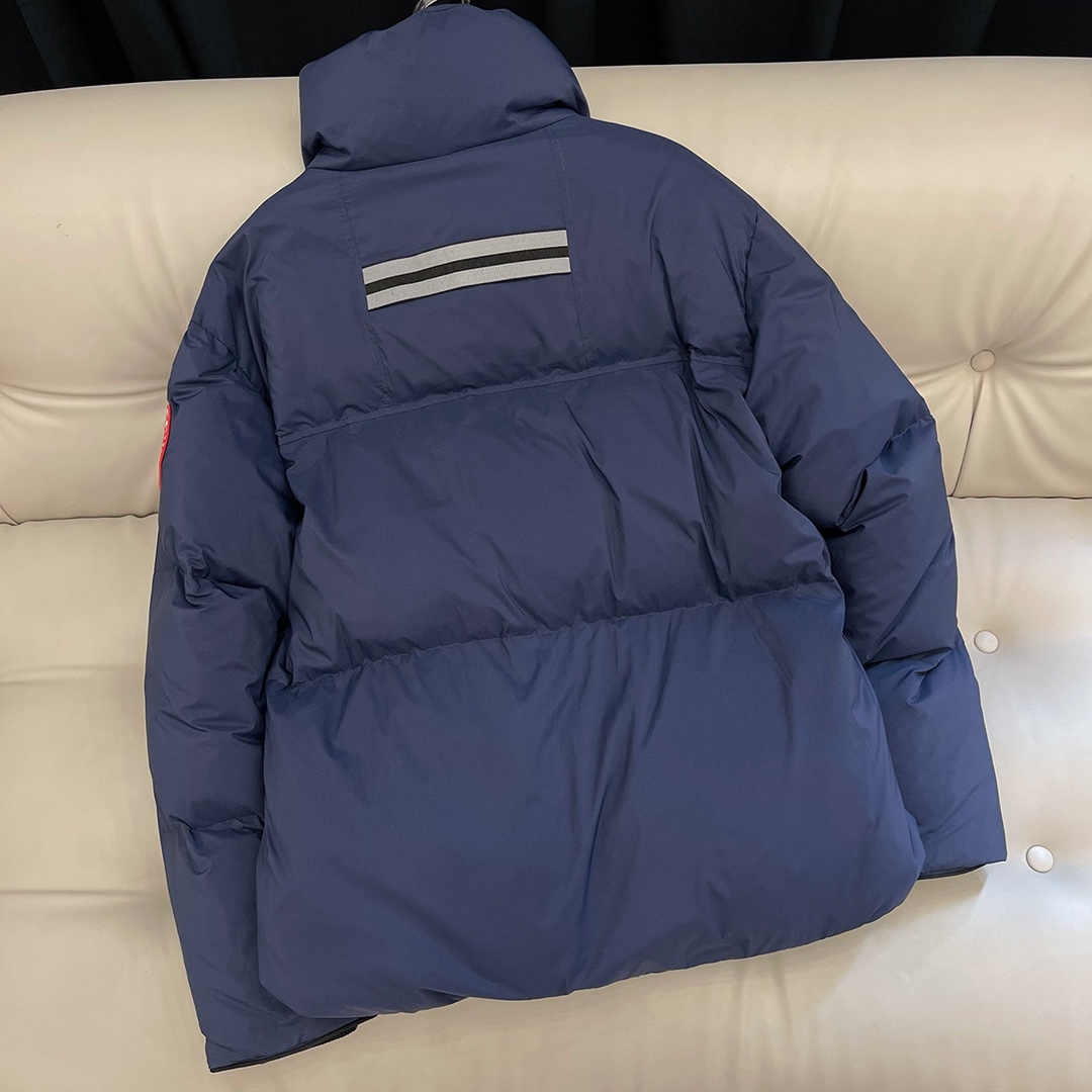 Canada Goose Lawrence short style, unisex. Classic black, embroidered logo. Fashionable, warm with 90% duck down (300g). Soft, water-resistant.-Big cat