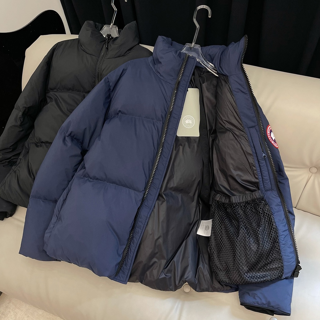 Canada Goose Lawrence short style, unisex. Classic black, embroidered logo. Fashionable, warm with 90% duck down (300g). Soft, water-resistant.-Big cat