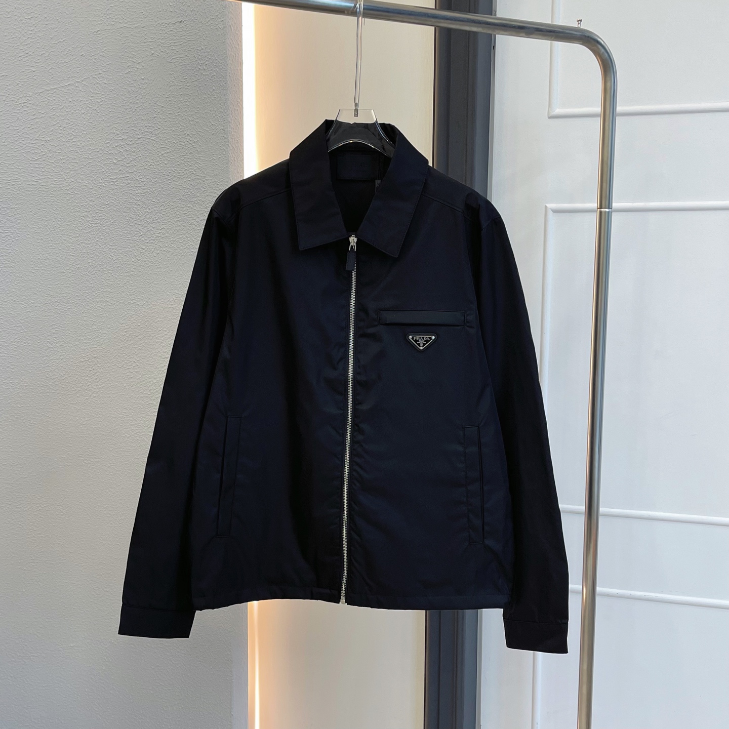 Prada 2025 spring men's casual custom jacket. Slim fit, versatile design, suitable for all body types and ages. Sizes 48-54.-Big cat