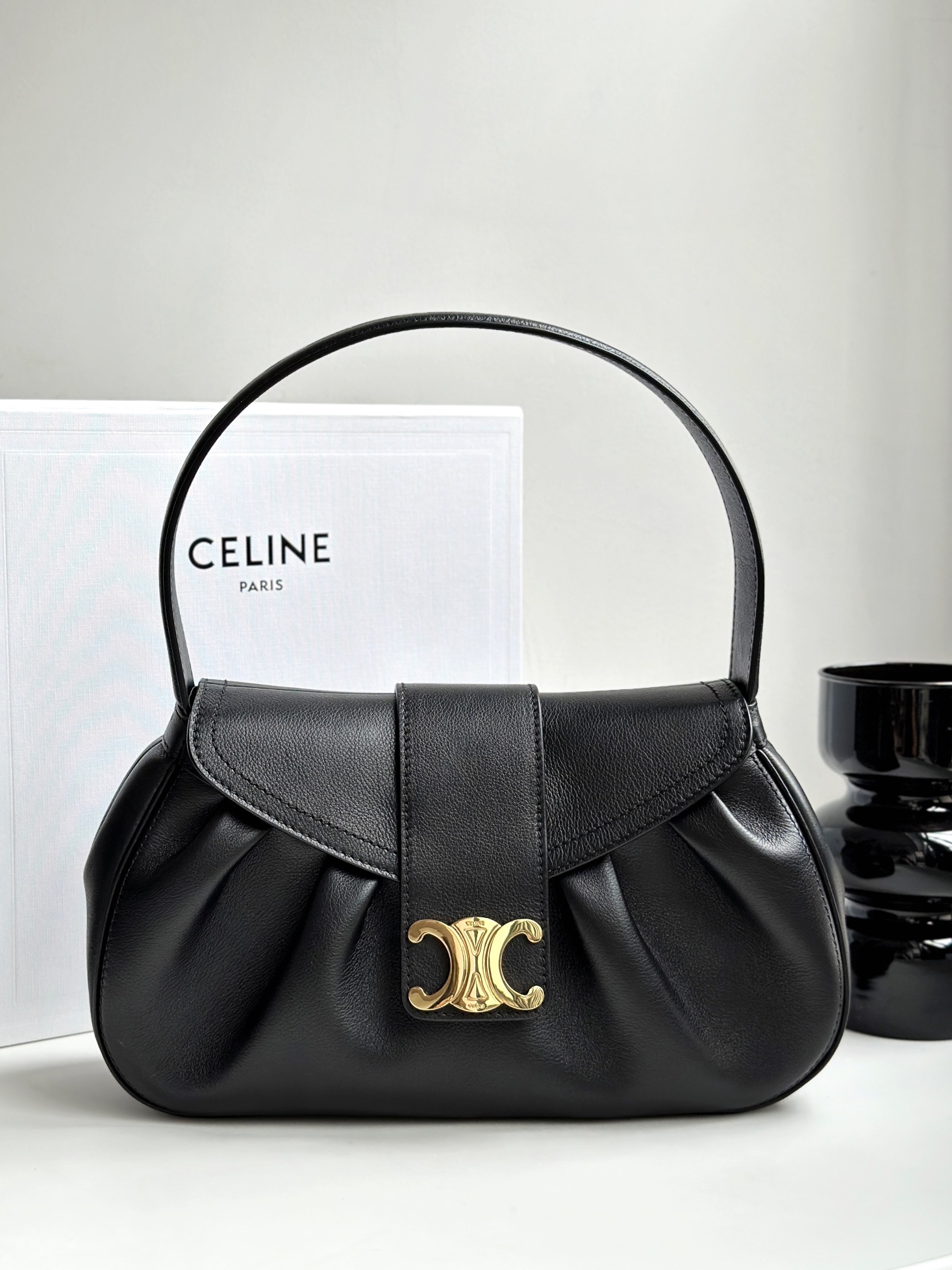 Celine Bolsos de mano Negro Marrón Borgoña Rojo Hardware de oro Vintage