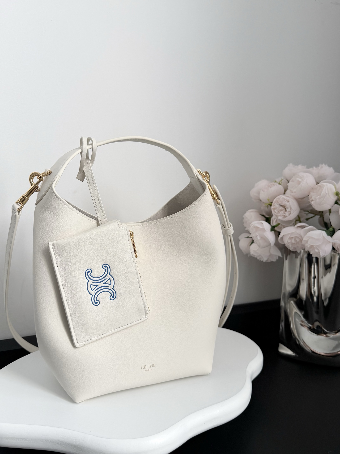 Сумка Celine в стиле Hobo