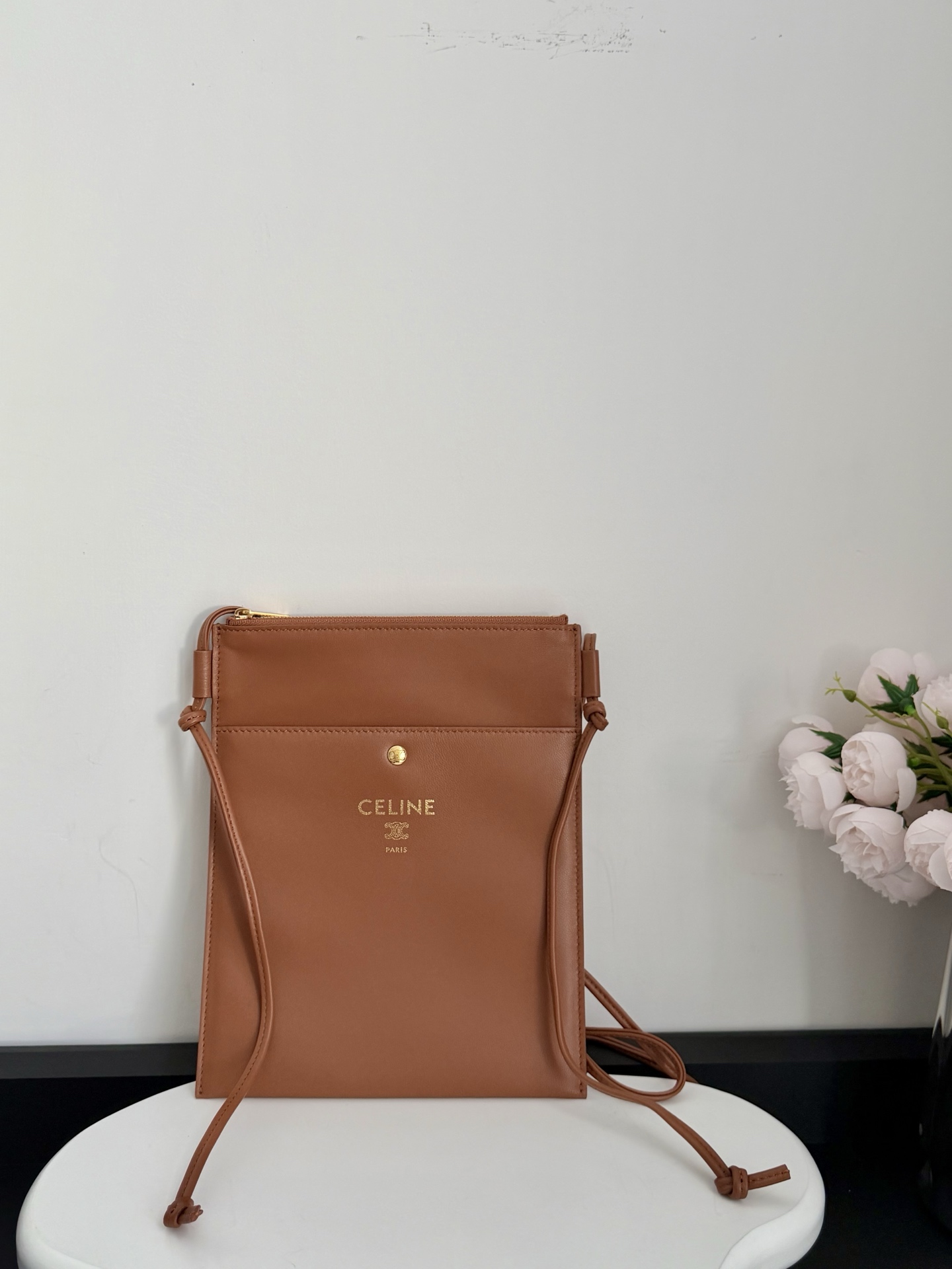 Смартфонная сумка CELINE Sharp Pouch