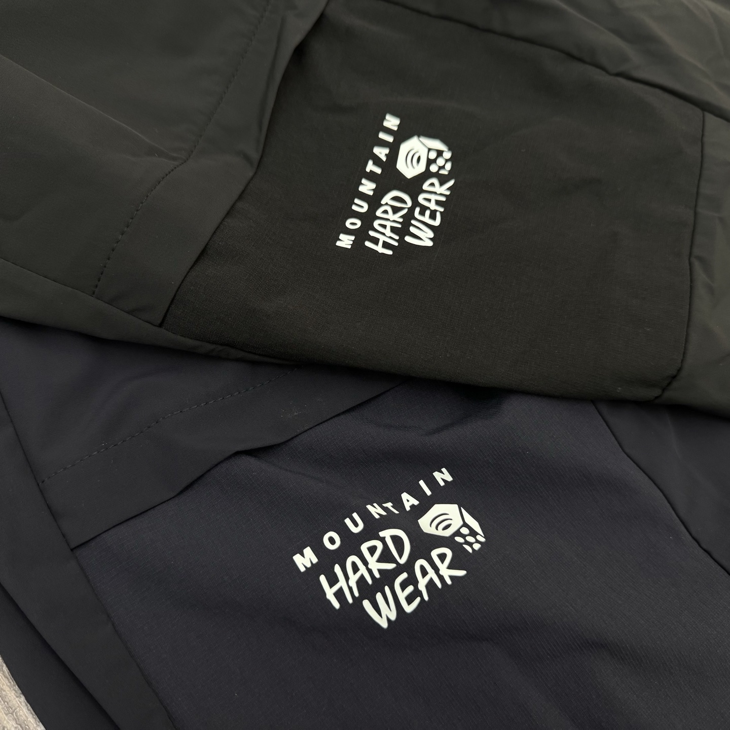 Alternative view of Shorts 04588