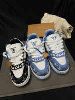 790 ¥ two colors, female 35-40, male 39-45 1 790 ¥ two colors, female 35-40, male 39-45