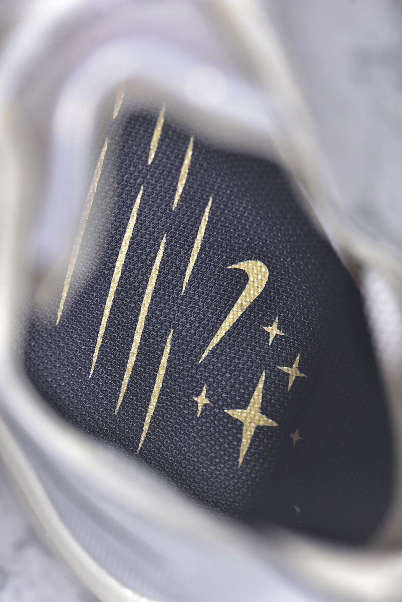 Nike ZoomX Vaporfly NEXT% 4 马拉松系列公路竞速超轻缓震跑步鞋 HV6107-100-莆田鞋,莆田鞋货源,高仿鞋,高仿鞋货源,安福档口,莆田高仿鞋,莆田鞋批发,高仿鞋批发,莆田高仿运动鞋,高仿运动鞋,莆田运动鞋 Nike ZoomX Vaporfly NEXT% 4 马拉松系列公路竞速超轻缓震跑步鞋 HV6107-100