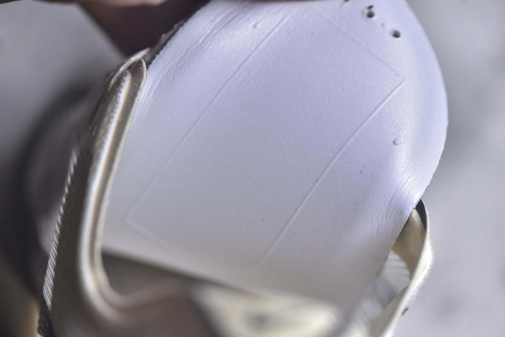 Nike ZoomX Vaporfly NEXT% 4 马拉松系列公路竞速超轻缓震跑步鞋 HV6107-100-莆田鞋,莆田鞋货源,高仿鞋,高仿鞋货源,安福档口,莆田高仿鞋,莆田鞋批发,高仿鞋批发,莆田高仿运动鞋,高仿运动鞋,莆田运动鞋 Nike ZoomX Vaporfly NEXT% 4 马拉松系列公路竞速超轻缓震跑步鞋 HV6107-100