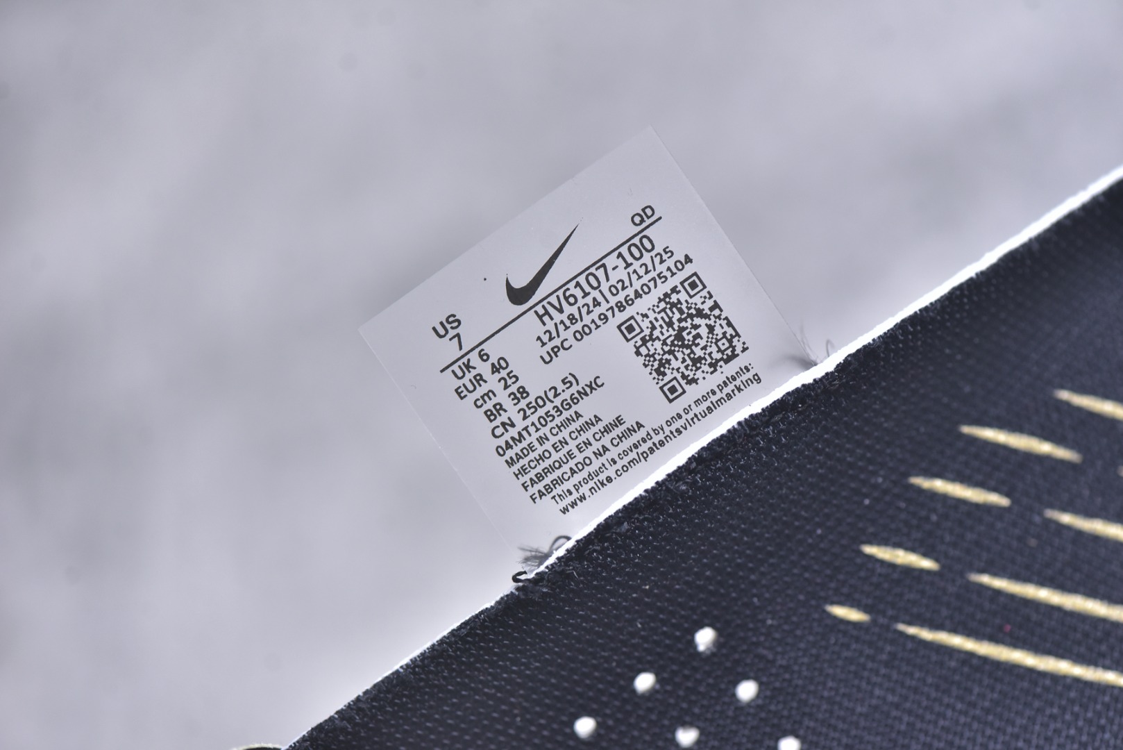 Nike ZoomX Vaporfly NEXT% 4 马拉松系列公路竞速超轻缓震跑步鞋 HV6107-100-莆田鞋,莆田鞋货源,高仿鞋,高仿鞋货源,安福档口,莆田高仿鞋,莆田鞋批发,高仿鞋批发,莆田高仿运动鞋,高仿运动鞋,莆田运动鞋 Nike ZoomX Vaporfly NEXT% 4 马拉松系列公路竞速超轻缓震跑步鞋 HV6107-100