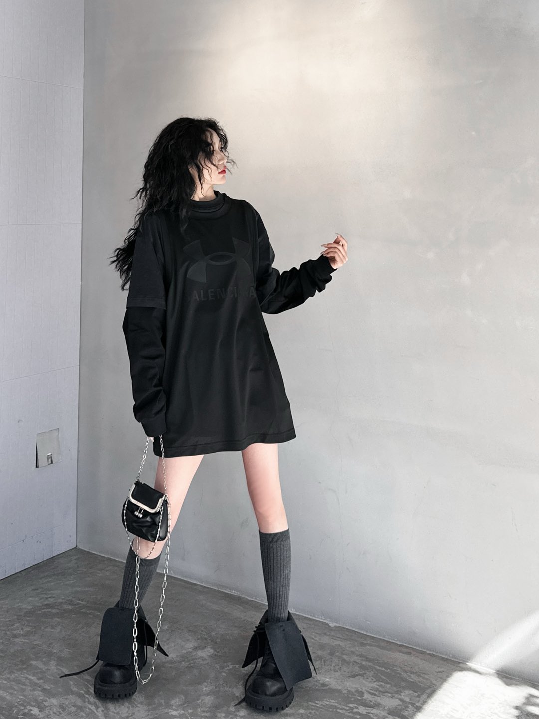 NO:295980,NEW｜New T-shirt, pure cotton splicing recycled fiber fabric, triple splicing design, three-fold heavy craftsmanship, latest three-dimensional logo printing on the chest, loose style for men and women, size Sml, tees, t-shirt, alexander wang19860909NEW｜新款t恤,纯棉拼接再生纤维面料,三重拼接设计,三折叠重工艺,胸前最新立体徽标印花,宽松版型男女同款,尺码Sml,,tees，t-shirt,alexander wang,Women's clothing