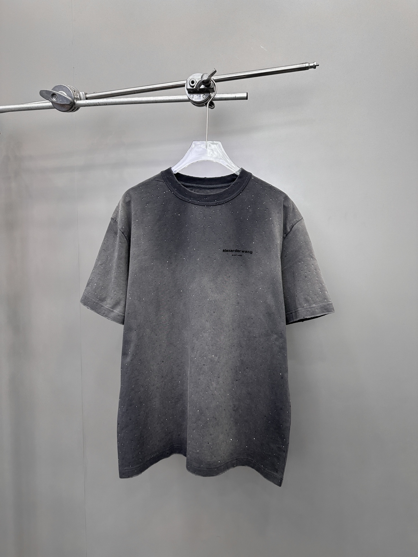 NO:308848,King｜New Heavy Industry Star High Temperature Crystal Diamond Washing Water Fried Color T-shirt. Size SML, alexander wang,tees, t-shirt, alexander wang19860909大王｜新款重工满天星高温烫钻洗水炒色T恤.尺码SML,,alexander wang,tees，t-shirt,alexander wang,Women's clothing
