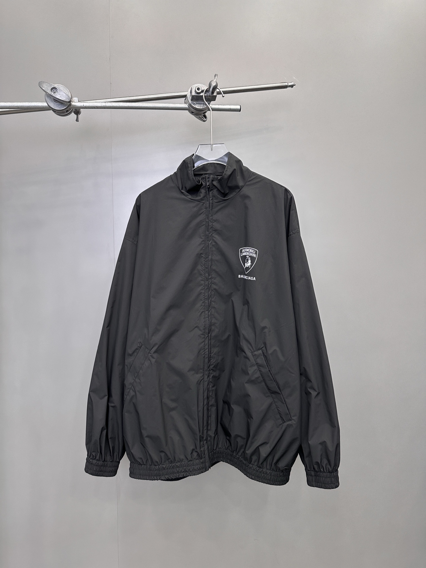 NO:308852,Paris | New Lamborghini co-branded jacket, breathable inner liner, fine workmanship, loose fit, size SML, jackets & coats, alexander wang19860909巴黎｜新款兰博基尼联名夹克,内胆透气网格,做工精细,宽松版型,尺码 SML,,jackets & coats,alexander wang,Women's clothing