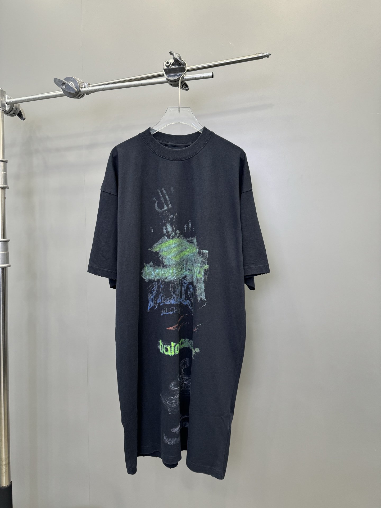 NO:309923,Paris | New T-skirt, brand pure cotton fabric, digital direct-spray printing and washing water hanging grinding process, loose style is not picky, size S ML, skirts, alexander wang19860909巴黎｜新款T裙,品牌纯棉面料,数码直喷印花加洗水吊磨工艺,宽松版型不挑人,尺码S ML,,skirts,alexander wang,Women's clothing