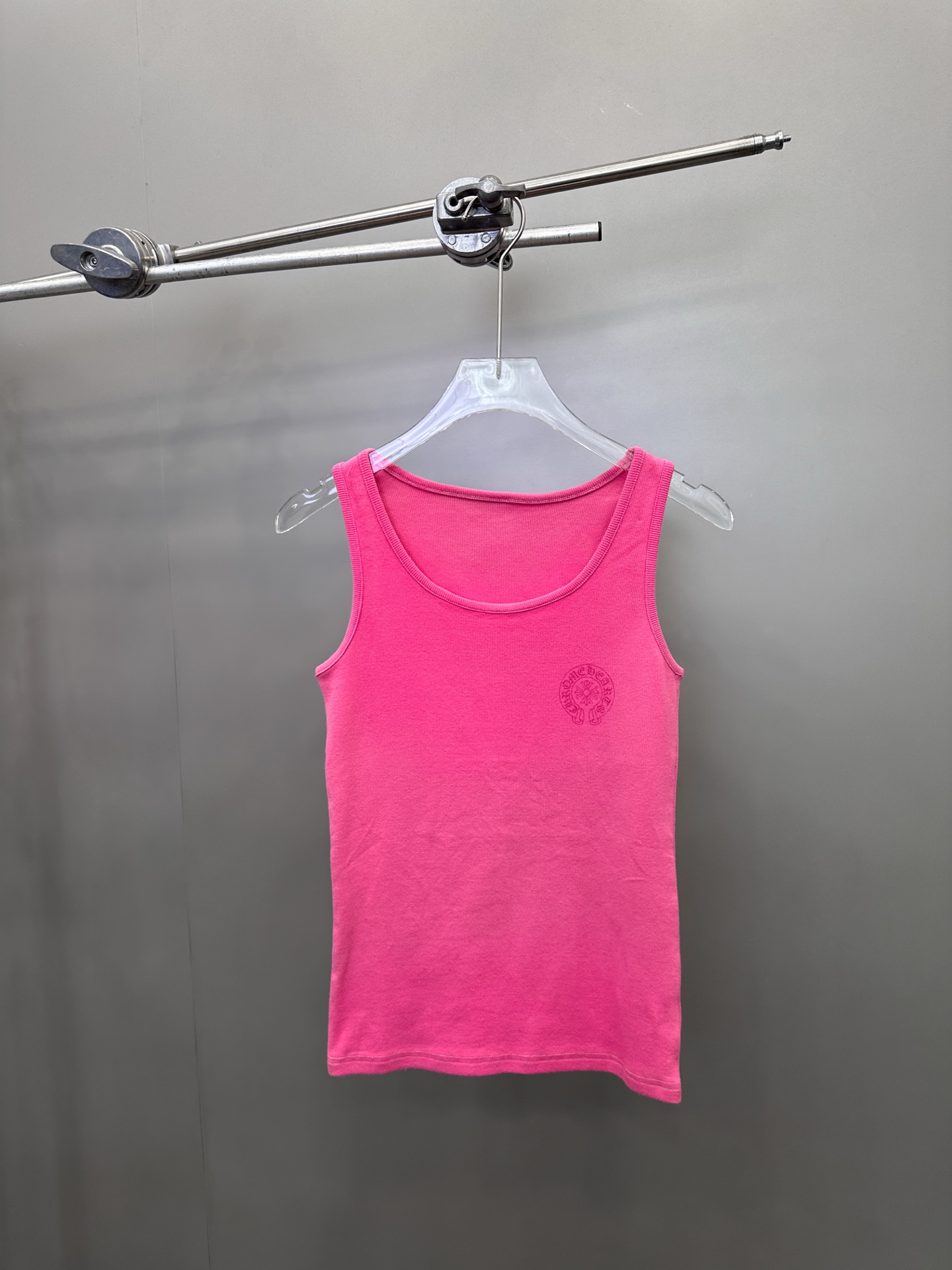 NO:310916,Croxin｜New wash water spray printed vest, elastic cotton fabric soft and comfortable, slim, high elastic and slim, not picky, size S ML, chrome hearts, alexander wang19860909克罗心｜新款洗水喷色印花背心,弹力棉面料柔软舒适修身显瘦高弹力显瘦不挑人,尺码S ML,,chrome hearts,alexander wang,Women's clothing