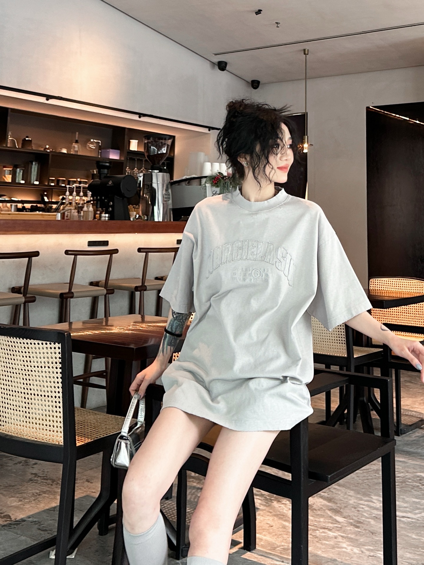 NO:321810,MM6｜New patch embroidery wash water T, 100% cotton, soft, comfortable and super skin-friendly, chest embroidery logo decoration, loose style same as men and women Size SML,,masion margiela,alexander wang19860909MM6｜新款贴布绣洗水T,百分百棉,柔软舒适超亲肤,胸前刺绣标logo装饰,宽松版型男女同款 尺码SML,,masion margiela,alexander wang,Women's clothing