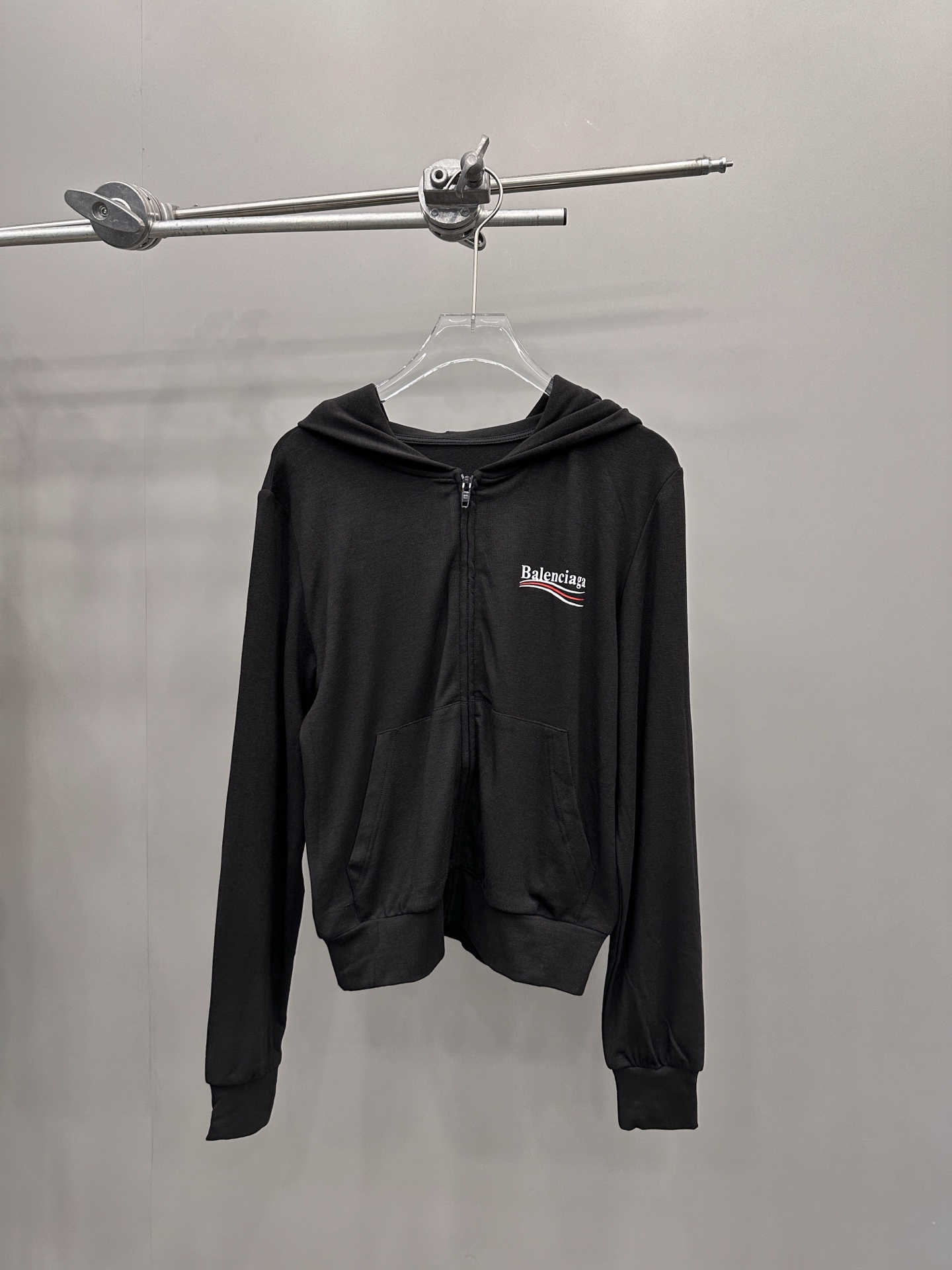 NO:325668,NEW｜New sweatshirt, modal fabric, skin-friendly, breathable and comfortable, with a super drooping feeling, full of human touch, chest trouser edge Coke offset printing design, size Sml, hoodie, sweatshirts, alexander wang19860909NEW｜新款卫衣,莫代尔面料亲肤柔软透气舒适,垂感超棒纸片人感十足,胸前裤边可乐胶印设计,尺码Sml,,hoodie,sweatshirts,alexander wang,Women's clothing