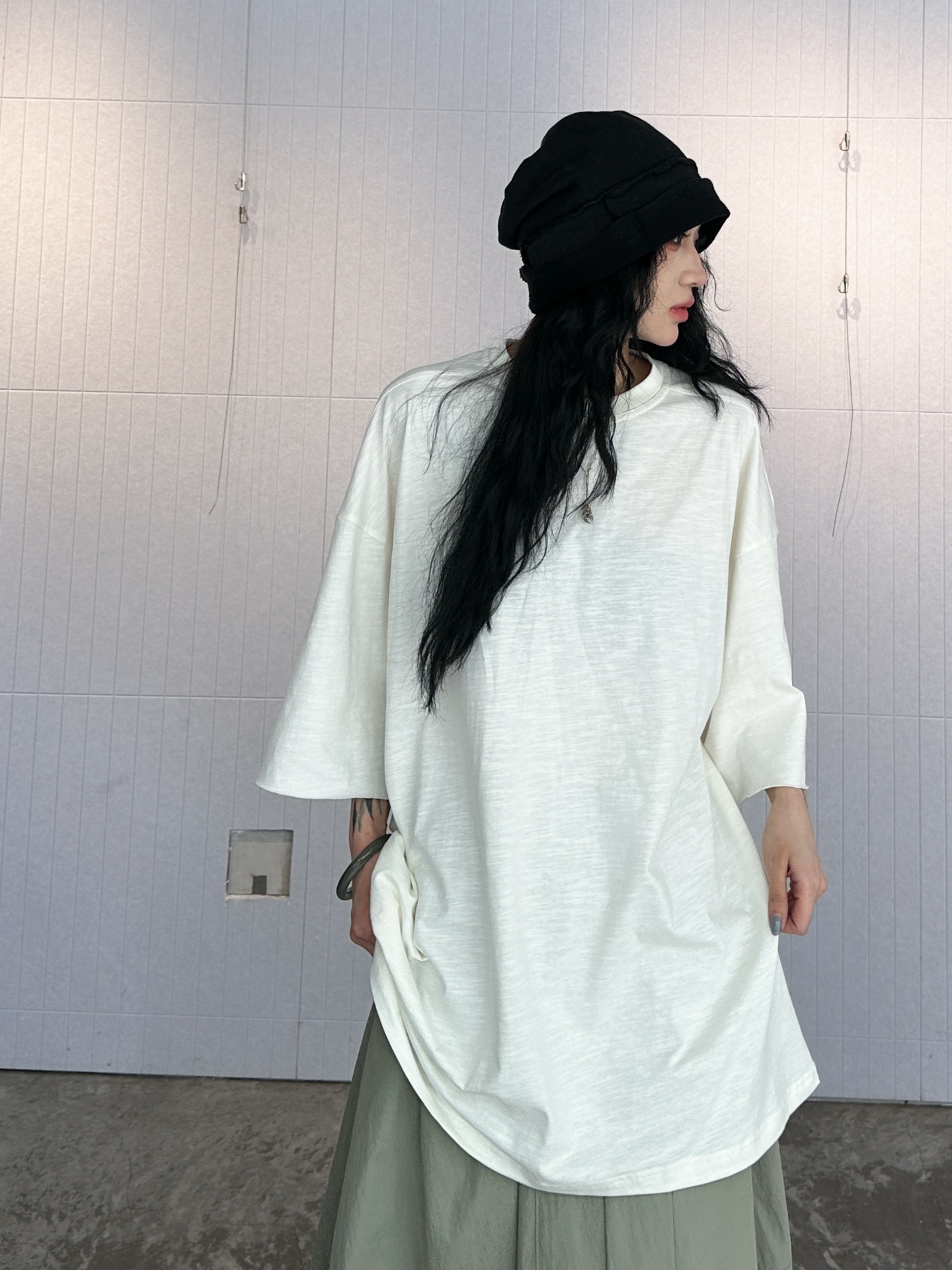 NO:317355,Rick Owens｜New T-shirt, grinding cotton fabric is soft, comfortable and fleshy, three-dimensional tailoring design is simple and not simple, loose style for men and women, size Sml, tees, t-shirt, alexander wang19860909Rick Owens ｜新款t恤,磨毛棉面料柔软舒适肉感十足,立体剪裁设计简约不简单,宽松版型男女同款,尺码Sml,,tees，t-shirt,alexander wang,Women's clothing