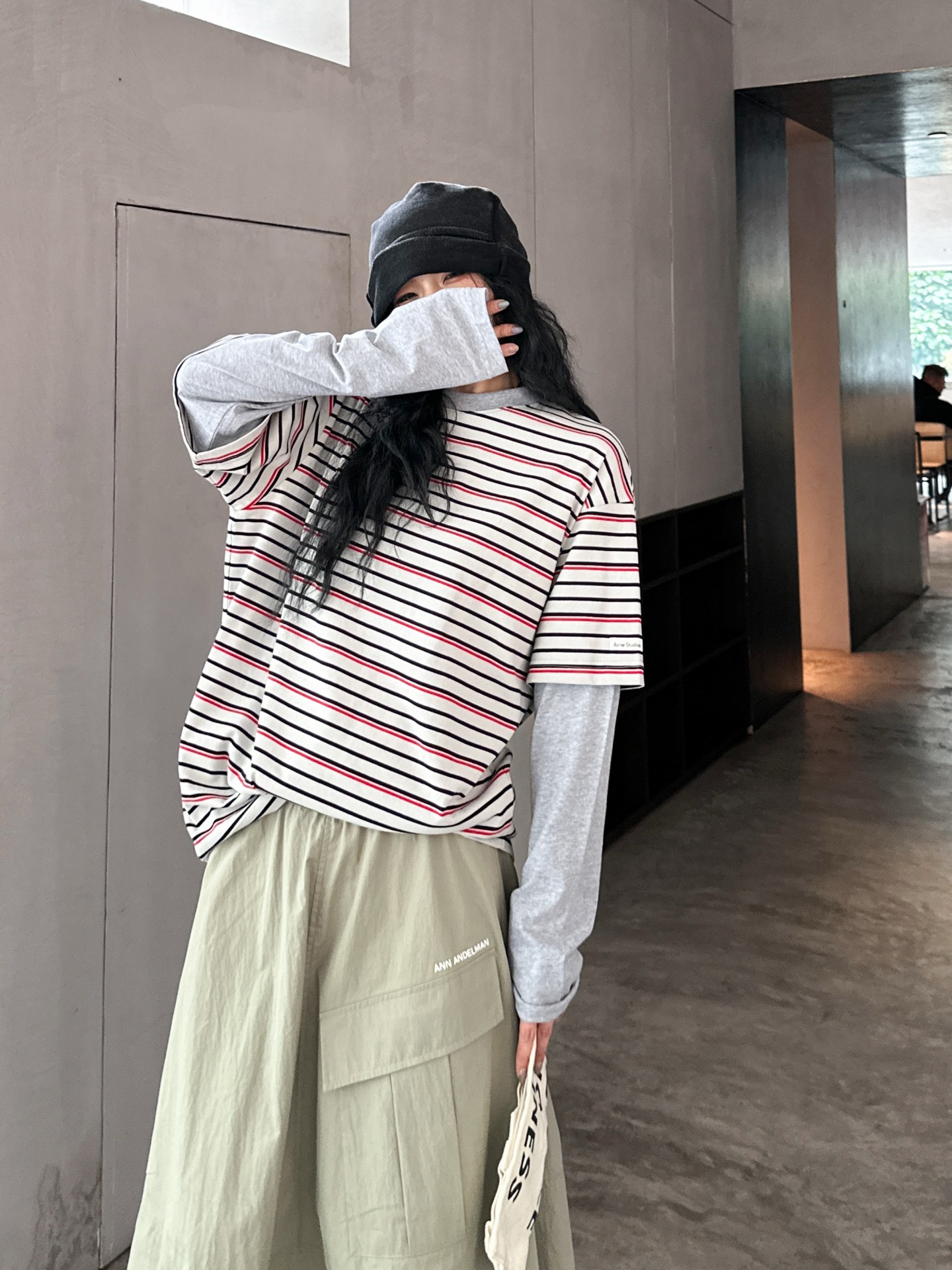 NO:317366,ACNE｜New T-shirt, pure cotton fabric, soft, comfortable, light and slim fit, contrasting color fake two-piece design, loose style, same style for men and women, size Sml, acne studios, tees, t-shirt, alexander wang19860909ACNE｜新款t恤,纯棉棉面料柔软舒适轻薄修身,撞色假两件设计感十足,宽松版型男女同款,尺码Sml,,acne studios,tees，t-shirt,alexander wang,Women's clothing