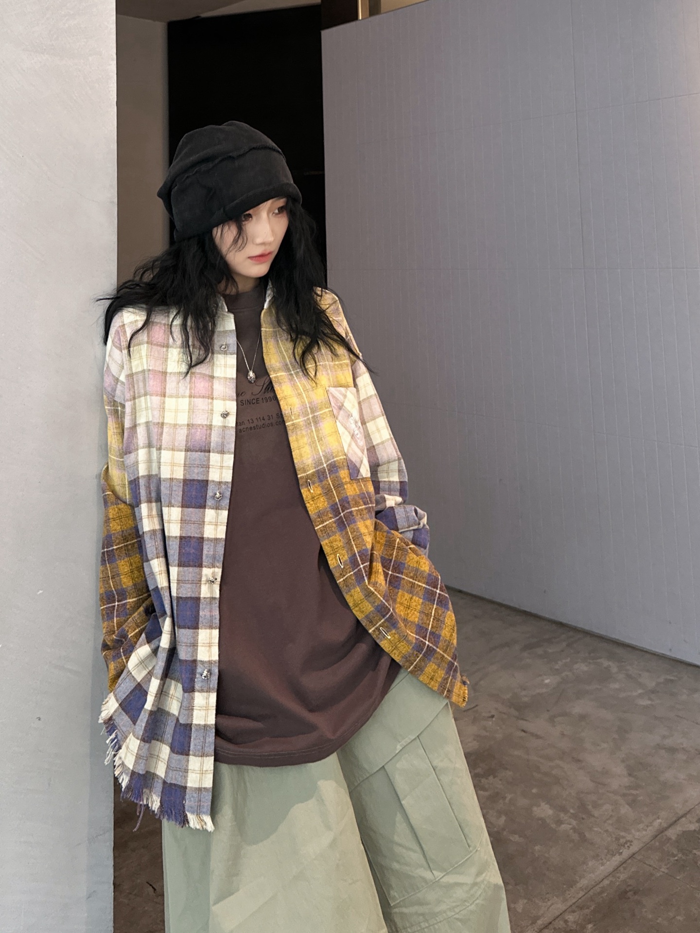 NO:319656,Croxin｜New shirt, grinding cotton fabric feels soft and fleshy, fixed plaid fabric, variegated blended texture, printed design on the front and back of the chest, oversize style, same style for men and women, size Sml, versace, chrome hearts, shirts, alexander wang19860909克罗心｜新款衬衫,磨毛棉面料手感柔软肉感十足,定织格纹面料,杂色混纺质感十足,胸前后背印花设计,oversize版型男女同款,尺码Sml,,versace,chrome hearts,shirts,alexander wang,Women's clothing