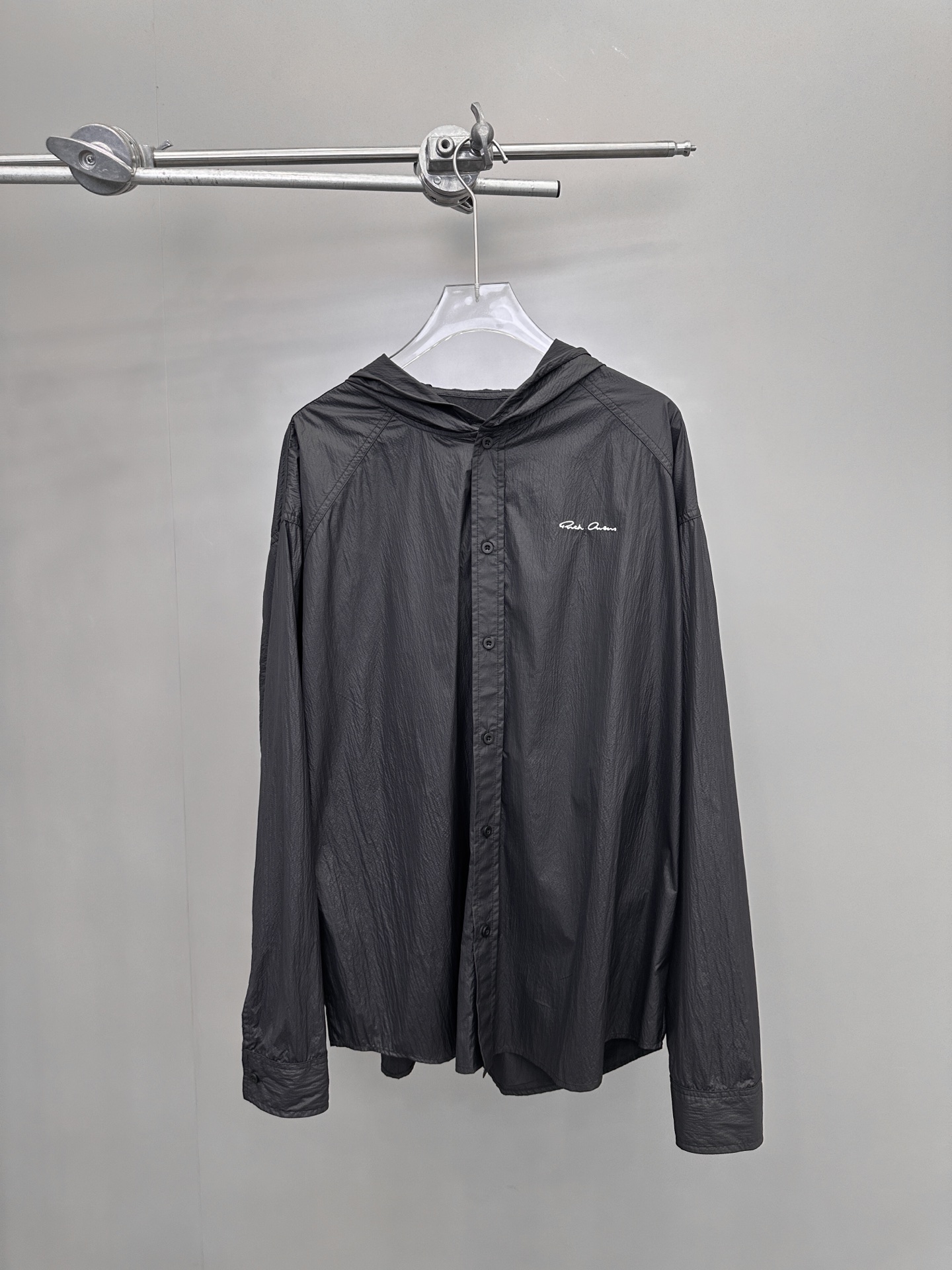 NO:330730,RickOwens | New sun protection suit, classic embroidery logo, imported coated nylon fabric, special structural style, size sml, alexander wang19860909RickOwens ｜ 新款防晒服,经典刺绣标,进口涂层尼龙面料,特殊结构版型,尺码sml,,alexander wang,Women's clothing