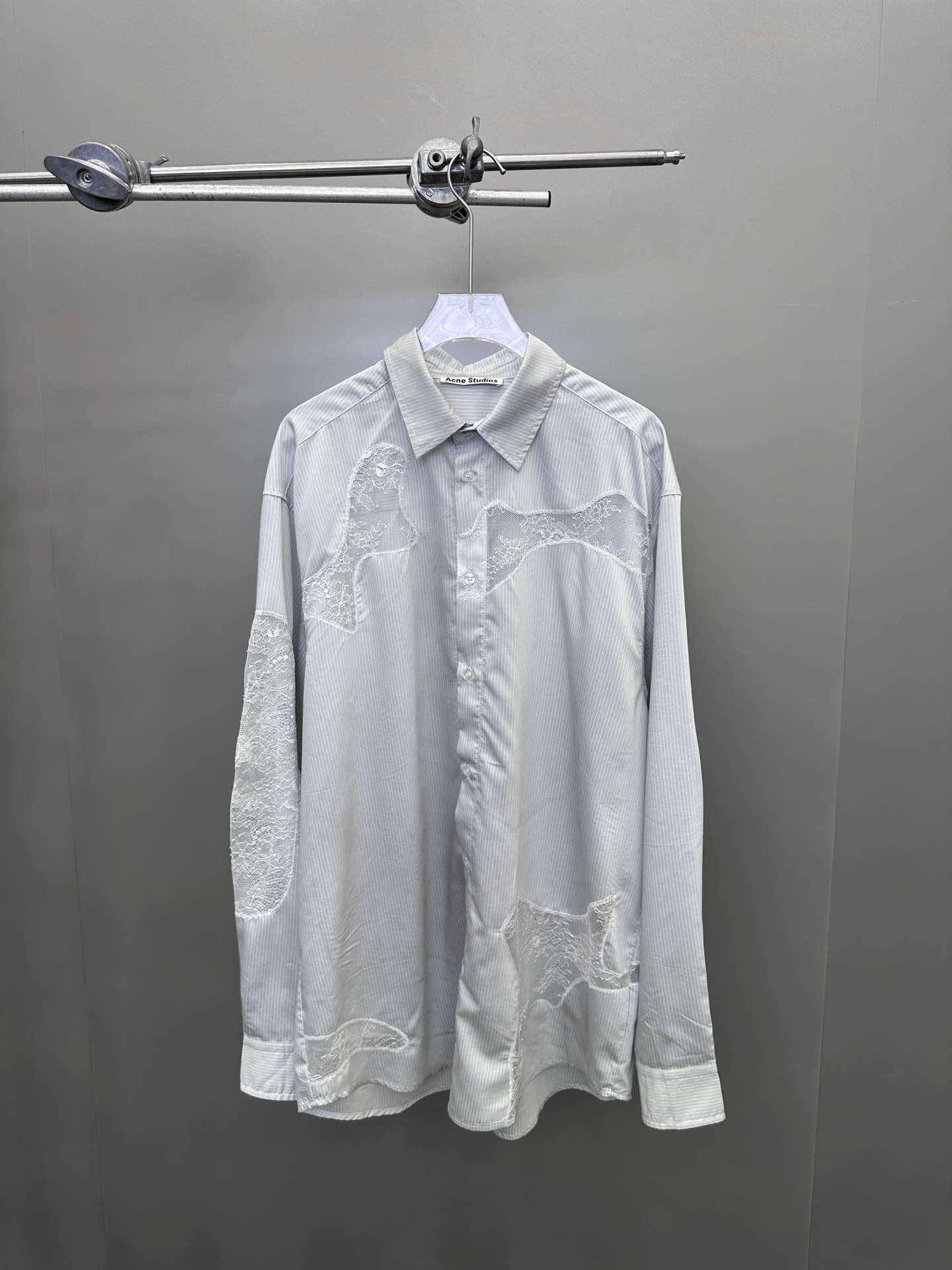 NO:330749,ACNE ｜ New heavy industry shirt, ready-to-wear washing water spray, full-body spliced ​​lace cloth embroidery, silk cotton fabric, size sml, acne studios, alexander wang19860909ACNE ｜ 新款重工衬衣,成衣洗水喷色,全身拼接蕾丝布块刺绣,人丝人棉面料,尺码sml,,acne studios,alexander wang,Women's clothing