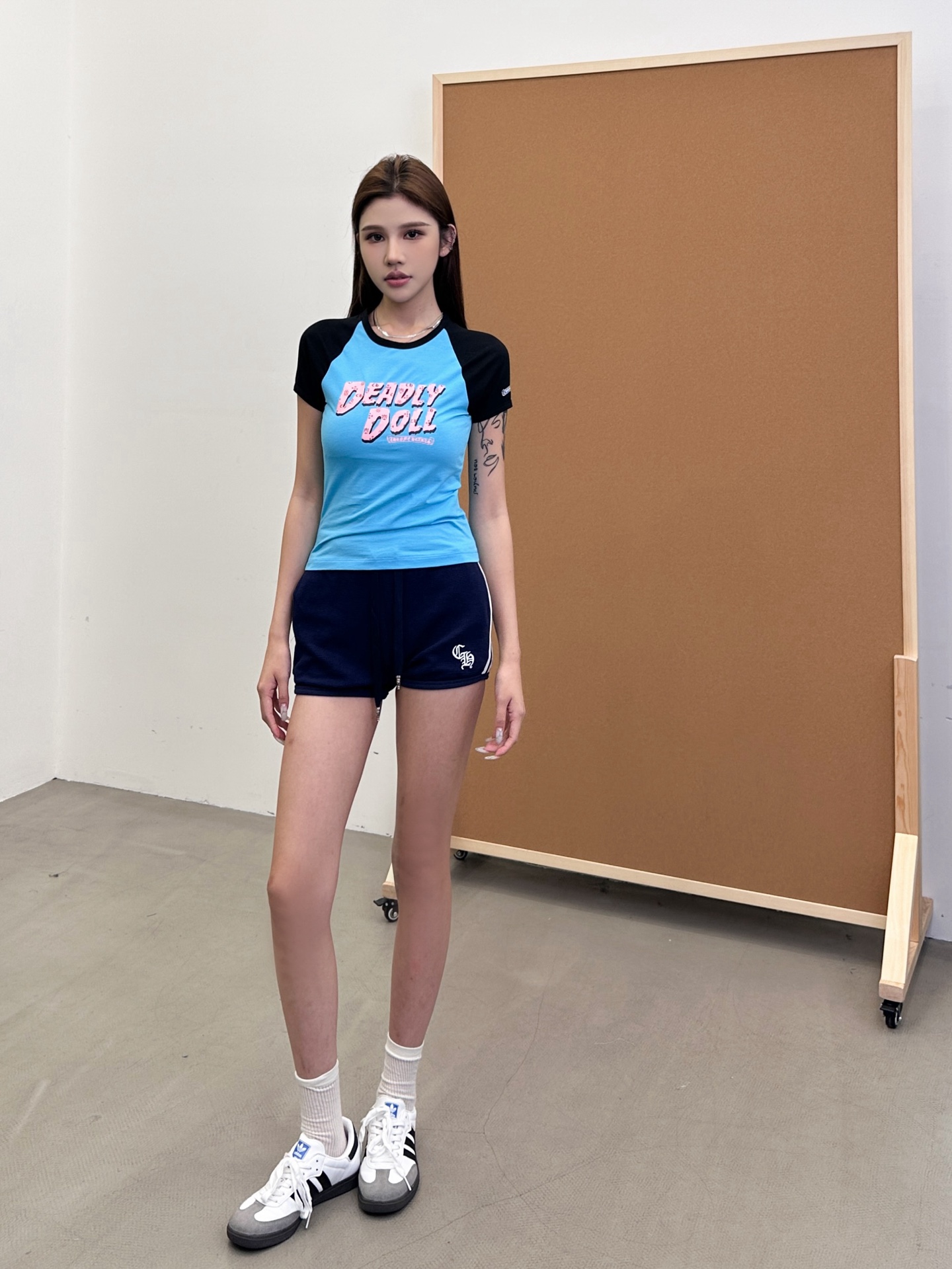 NO:334735,Croxin | New sports and casual shorts, laundry washing water and handmade car side bar, classic embroidered waffle fabric, size sml, chrome hearts, shorts, alexander wang19860909克罗心 ｜ 新款运动休闲短裤,成衣洗水加手工车侧杠,经典刺绣标华夫格面料,尺码sml,,chrome hearts,shorts,alexander wang,Women's clothing