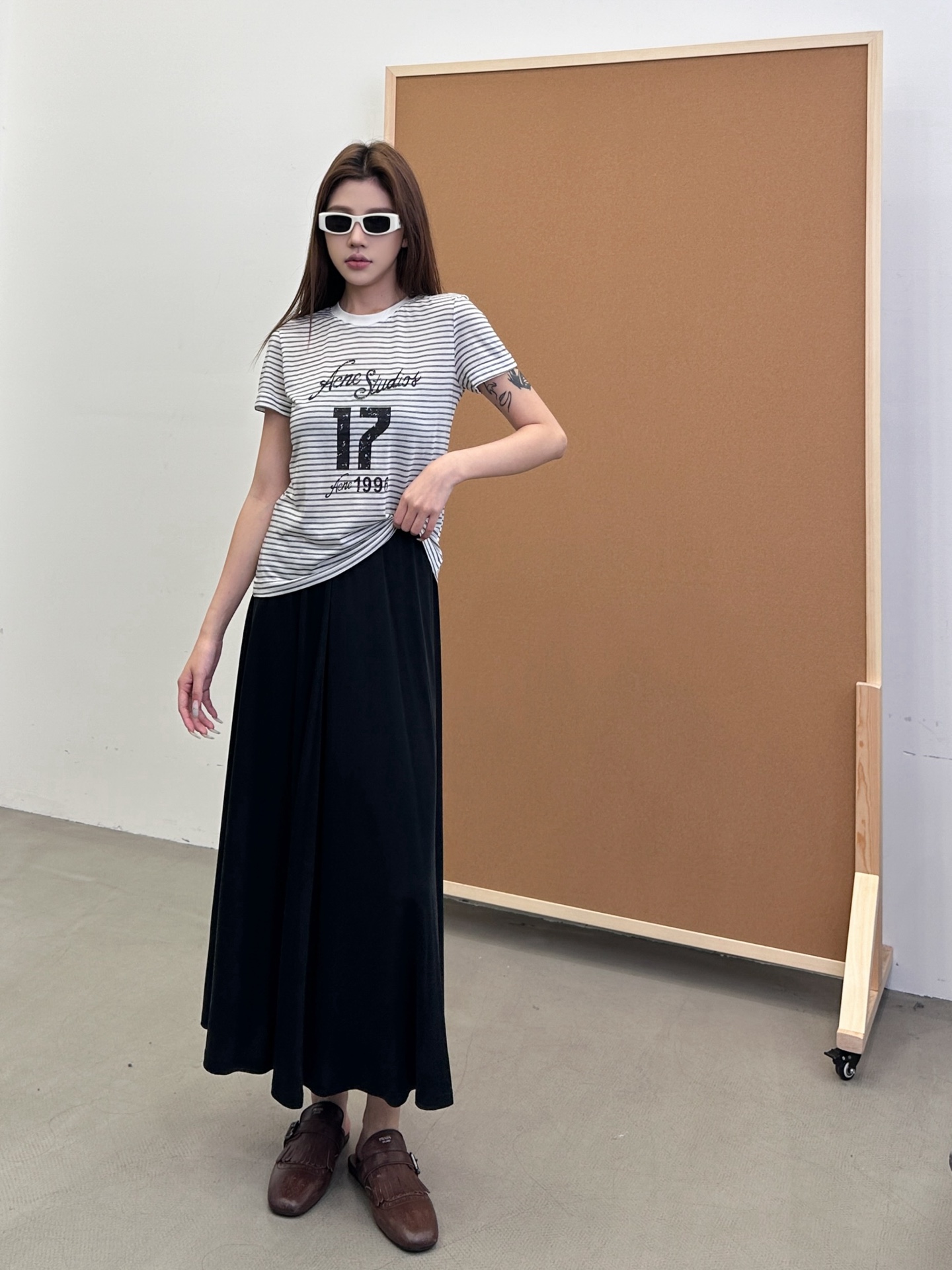 NO:335165,Acne｜ New short-sleeved t, laundry and watermarking technology, imported Tensel blended striped fabric has strong skin-friendly feel, size sml, acne studios, T-shirt, alexander wang19860909Acne ｜ 新款短袖t,成衣洗水印花工艺,进口天丝莱赛尔混纺条纹面料亲肤感强,尺码sml,,acne studios,T-shirt,alexander wang,Women's clothing