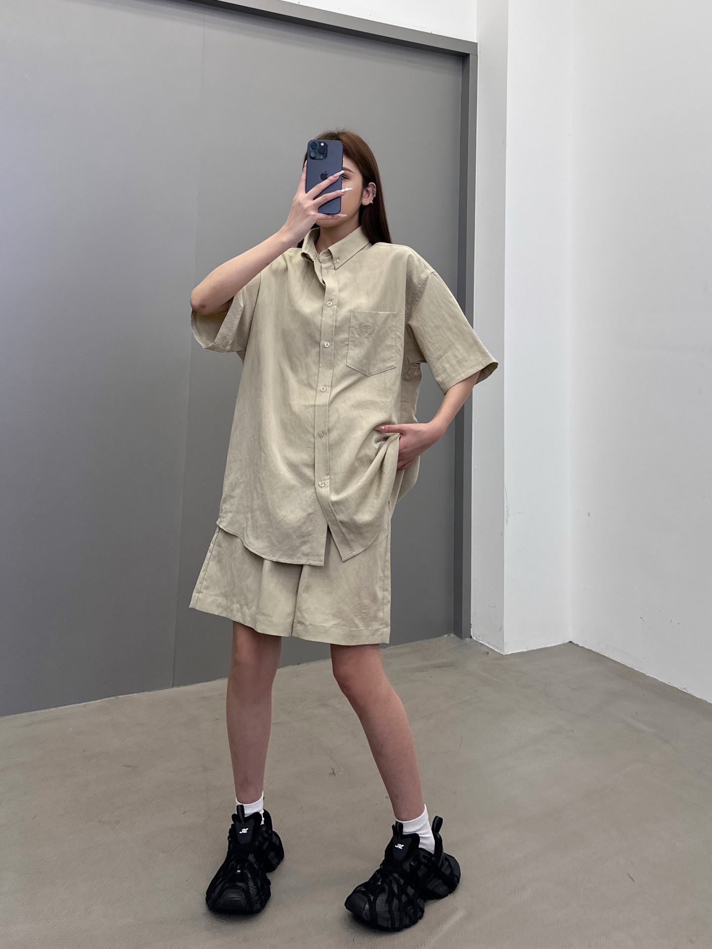 NO:416006,Paris ｜ New shorts, classic embroidery logo, imported lyesel linen special fabric, size sml, shorts, alexander wang19860909巴黎 ｜ 新款短裤,经典刺绣标,进口莱赛尔亚麻特殊面料,尺码sml,,shorts,alexander wang,Women's clothing