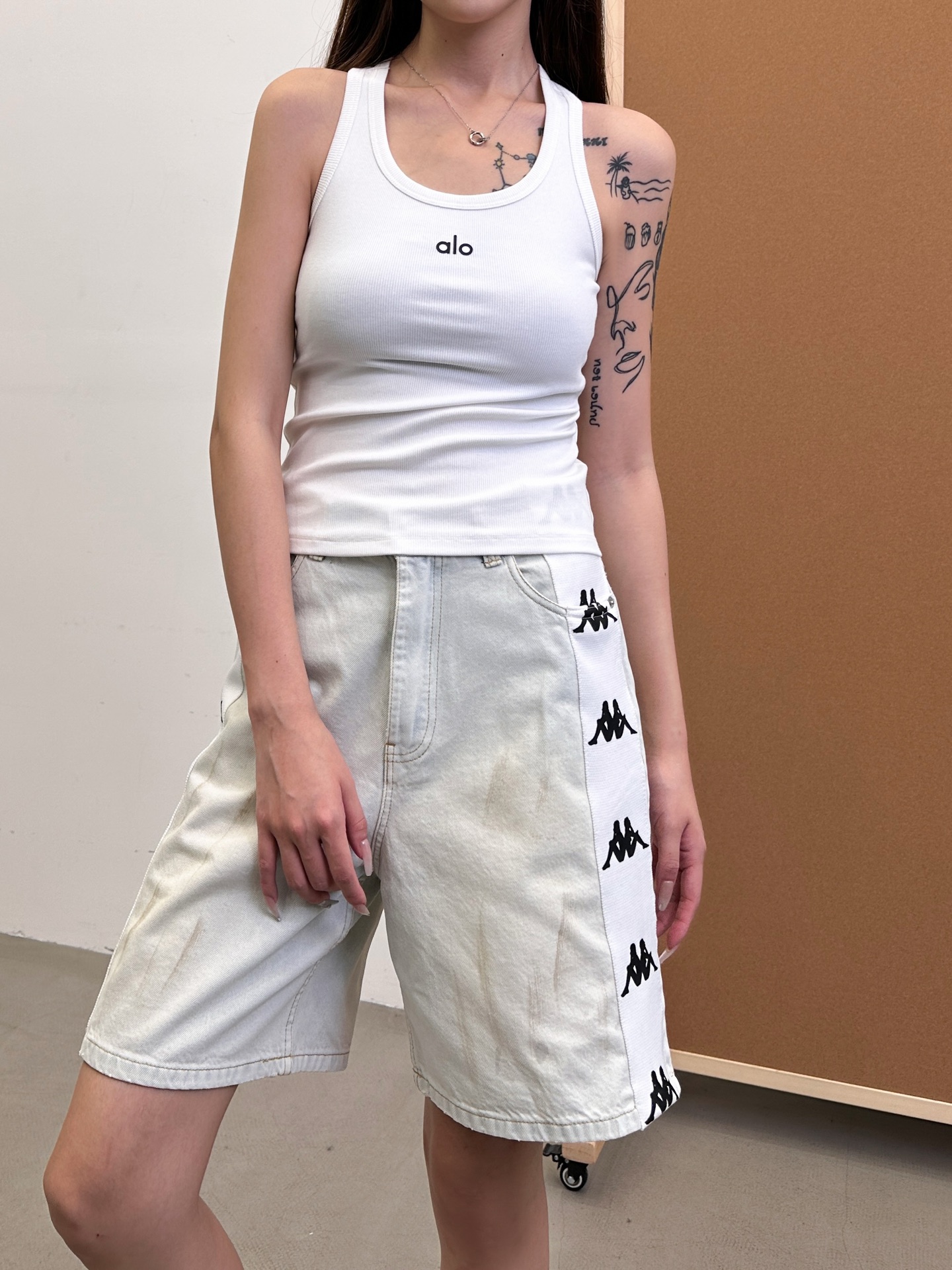 NO:416028,Acne | New denim shorts, the latest acne joint sports brand kappa series jeans, classic washing water color matching kappa webbing, fashionable feeling, same style for men and women, size sml, acne studios, shorts, jeans, alexander wang19860909Acne ｜ 新款牛仔短裤,最新acne联名运动品牌kappa系列牛仔裤,经典洗水色搭配kappa织带,时尚感拉满,男女同款,尺码sml,,acne studios,shorts,jeans,alexander wang,Women's clothing