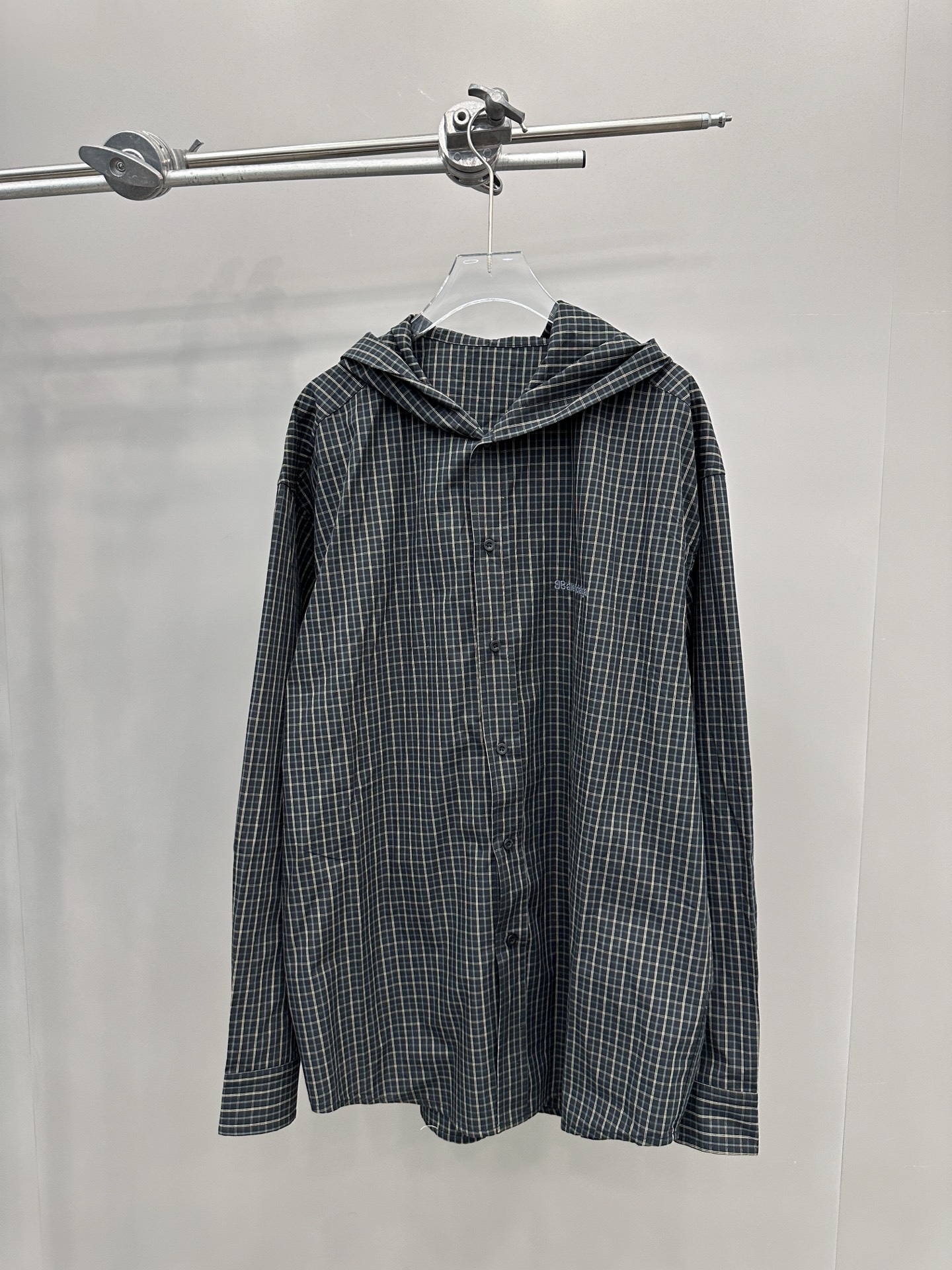 NO:417664,Paris ｜ New plaid shirt, classic embroidery logo, latest original plaid fabric, cotton, same style for men and women, size sml, alexander wang19860909巴黎 ｜ 新款格子衬衣,经典刺绣标,最新原版格子面料,棉,男女同款,尺码sml,,alexander wang,Women's clothing