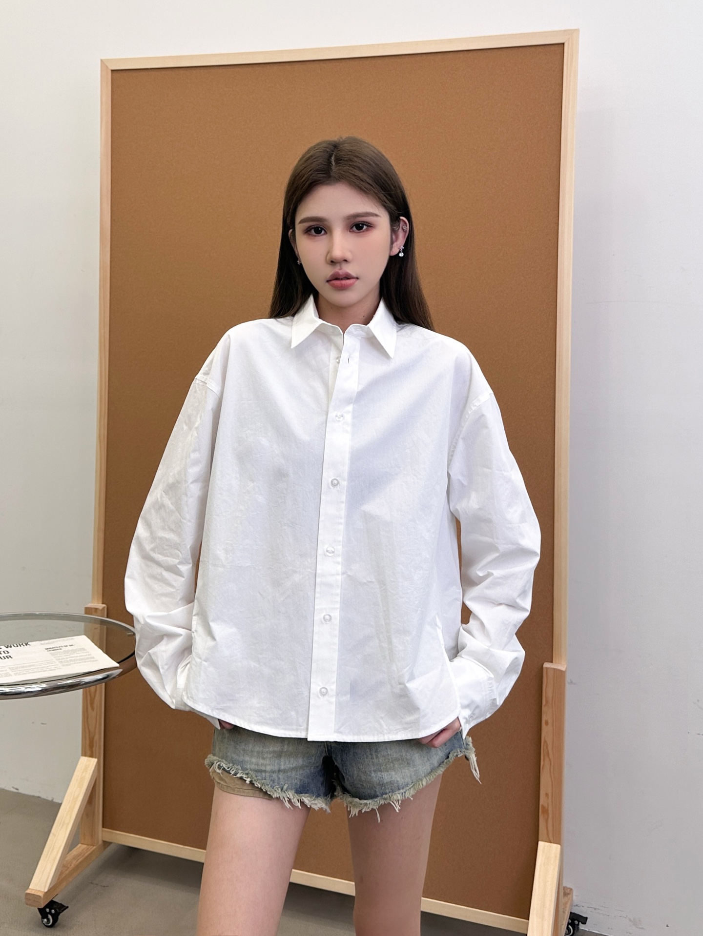 NO:433399,Paris ｜ New shirt, high-density cotton imported from Japan, special structural style, classic embroidery mark, size sml, alexander wang19860909巴黎 ｜ 新款衬衣,日本进口高密棉,特别结构版型,经典刺绣标,尺码sml,,alexander wang,Women's clothing