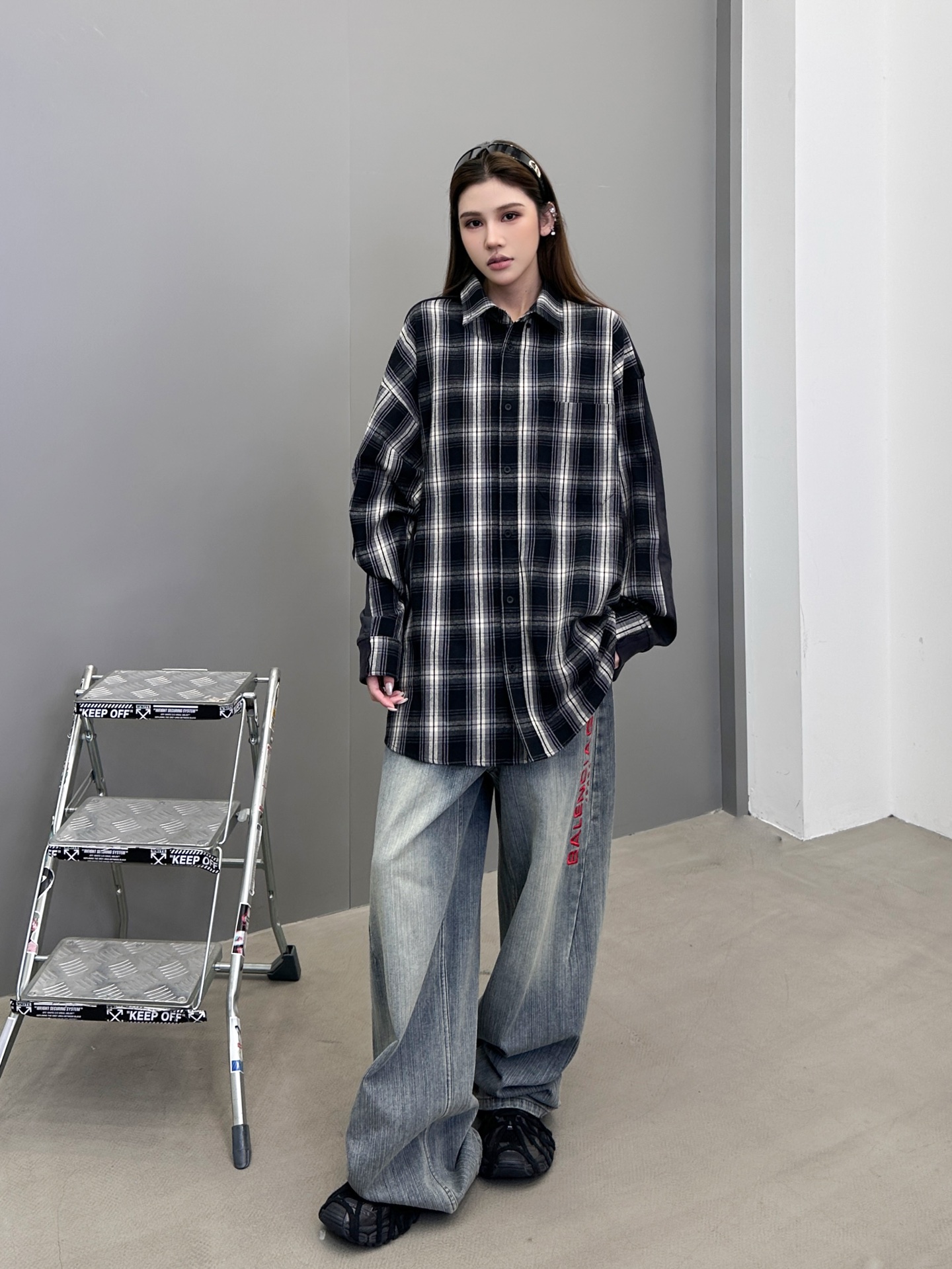 NO:454687,? Paris ｜ New casual shirt, laundry washing water, front and rear knitted weaving splicing technology, same style for men and women, size sml, alexander wang19860909? 巴黎 ｜ 新款休闲衬衣,成衣洗水,前后针织梭织拼接工艺,男女同款,尺码sml,,alexander wang,Women's clothing